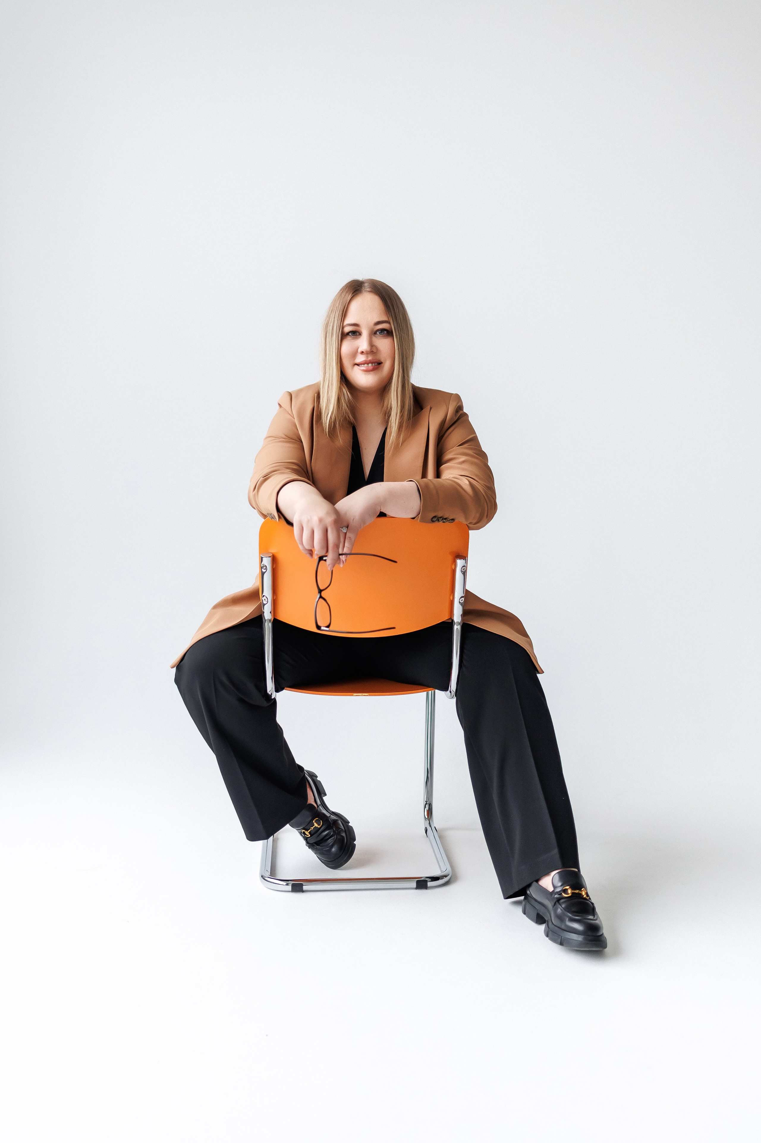 Бизнес-портреты. Фотограф в Москве Базанова Дарья