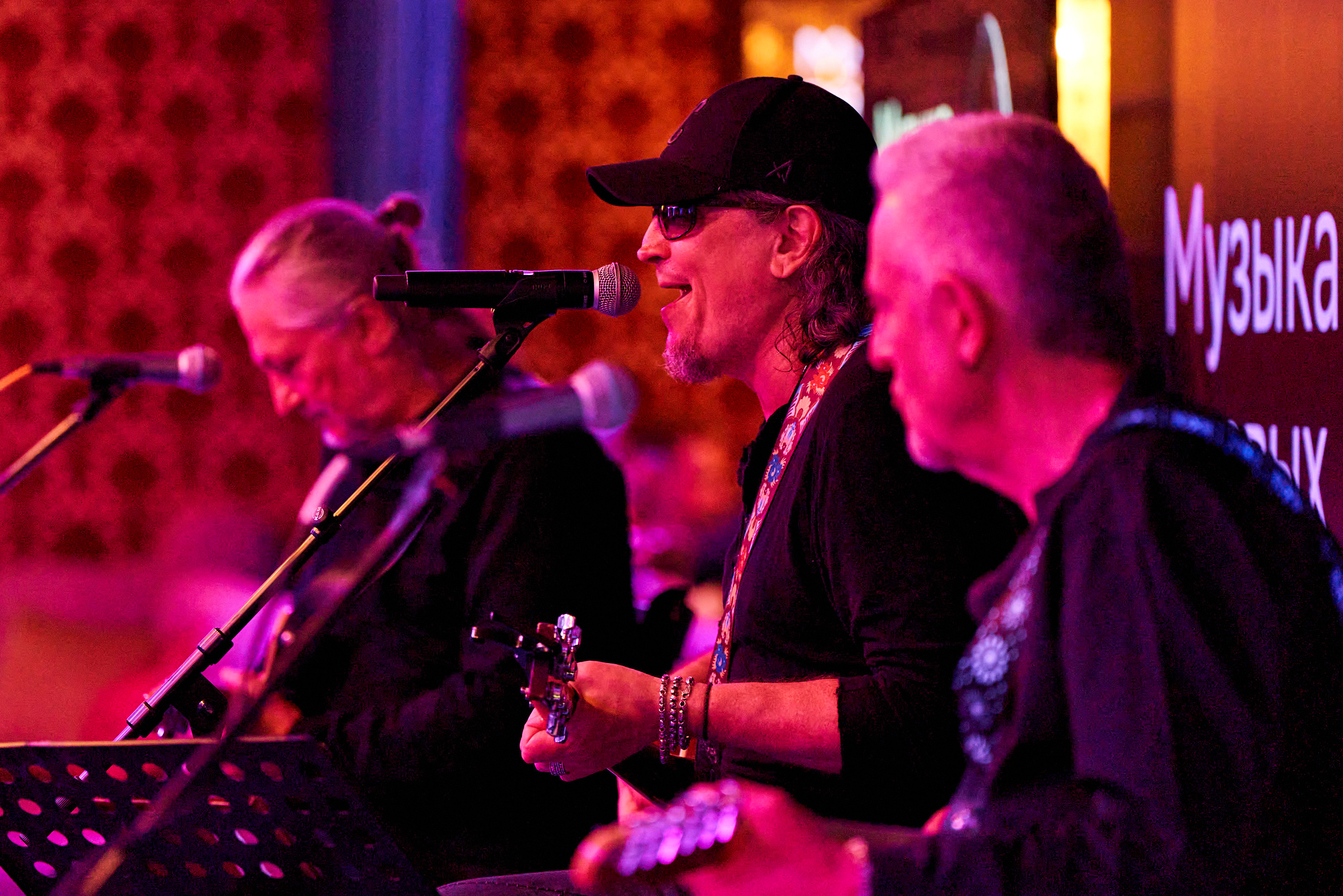 Квартирник Сергей Галанин