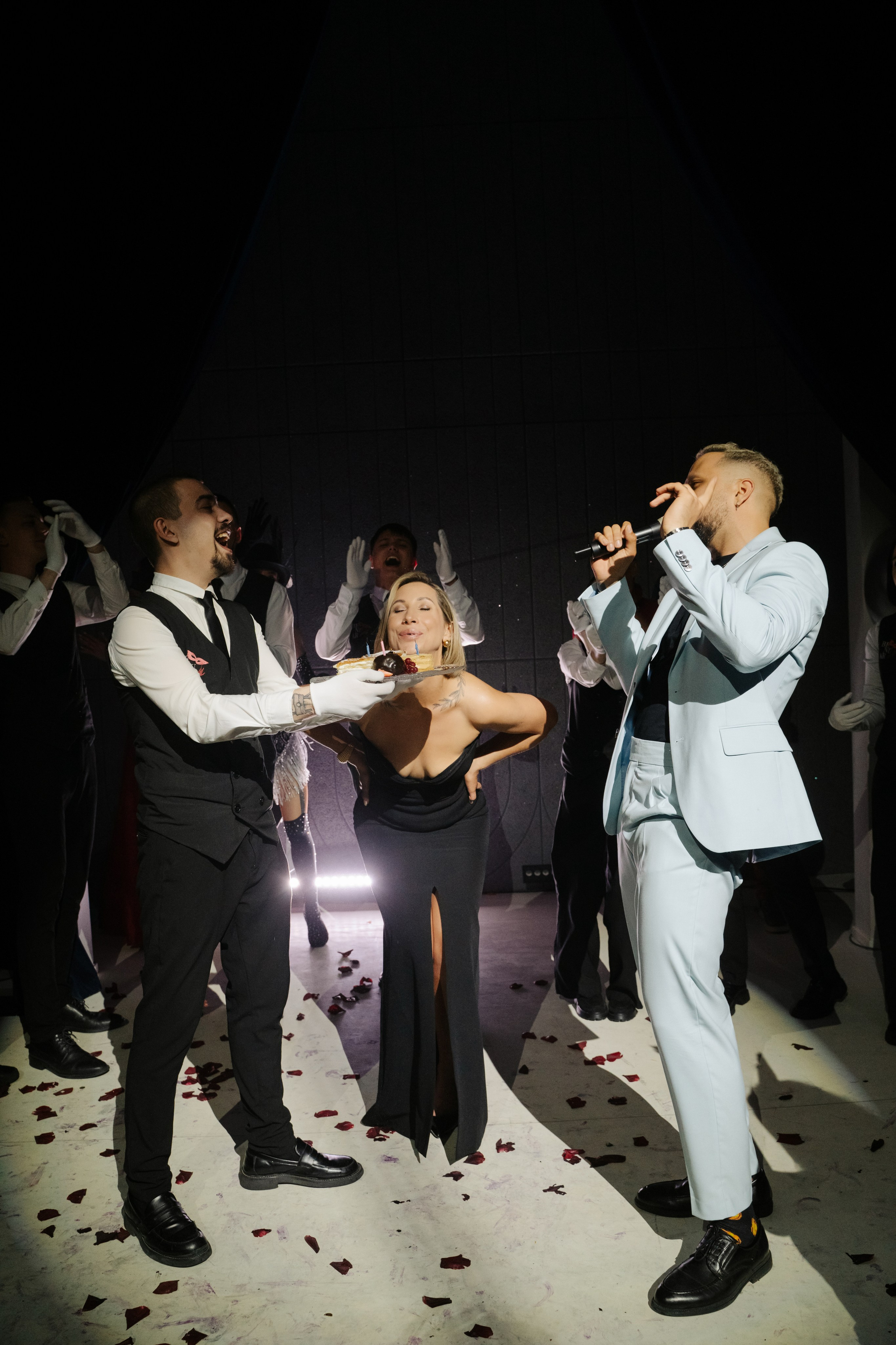 12 июля (пятница). BENUAR Restaurant