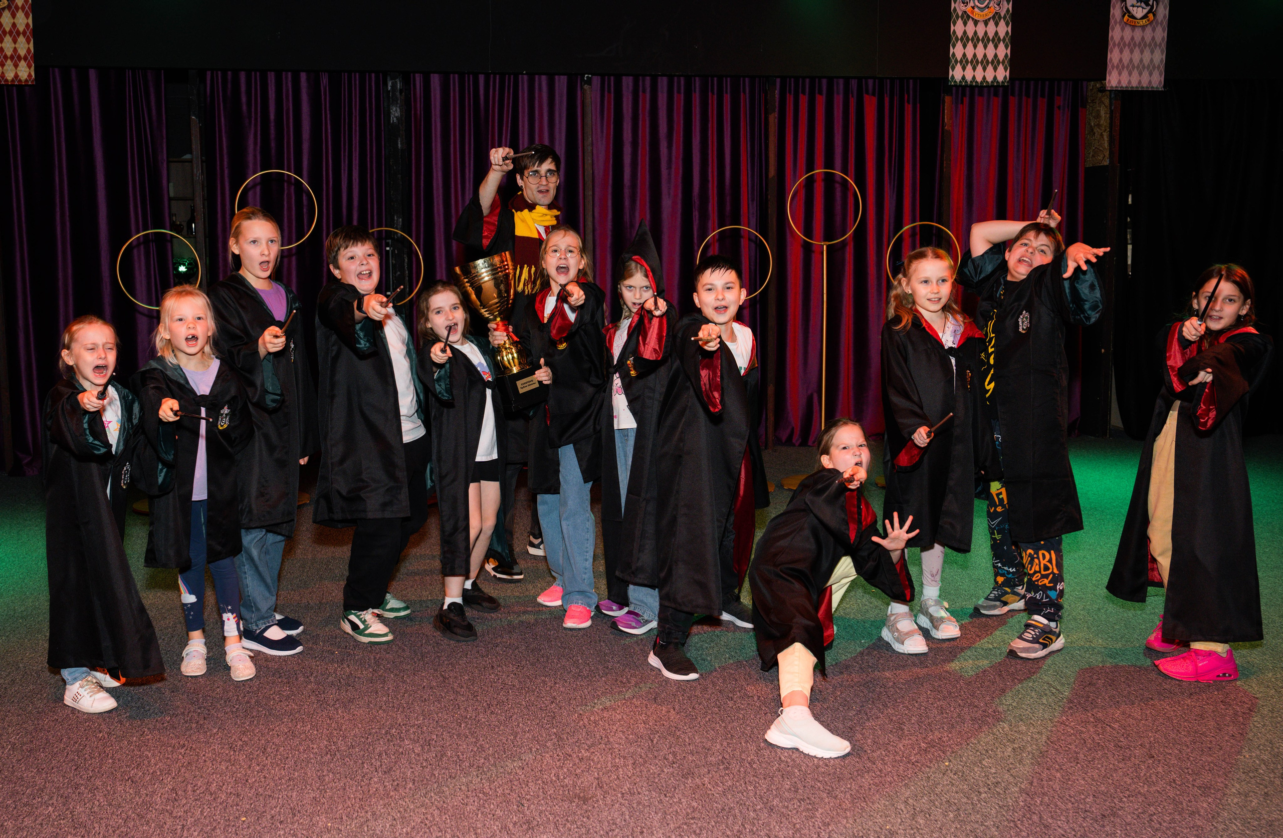 В гостях у Гарри Поттера. Крамер Юлиана детский и семейный фотограф