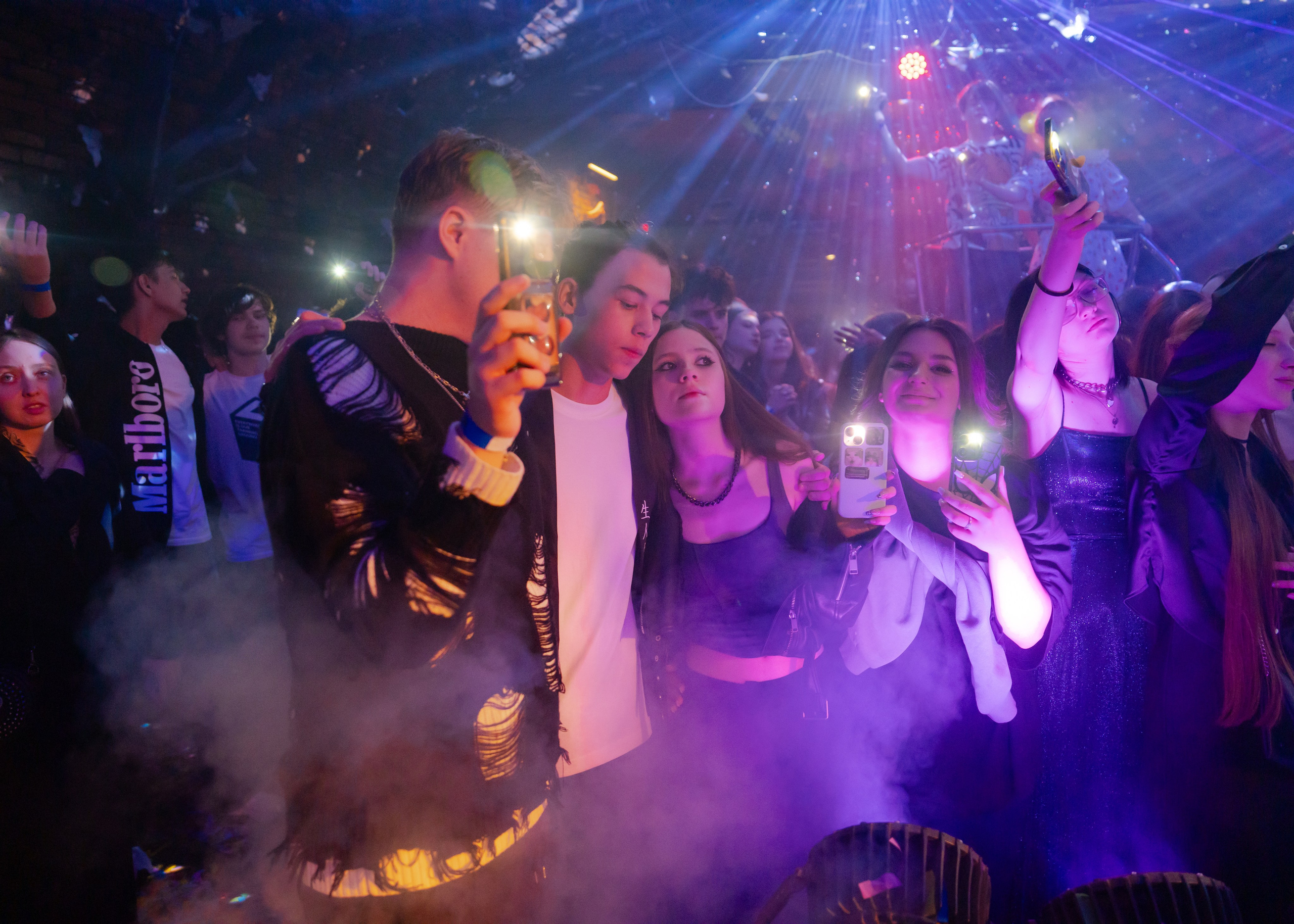 Выпускной Байк Центр «Ночные волки» 11 класс. Крамер Юлиана детский и семейный фотограф