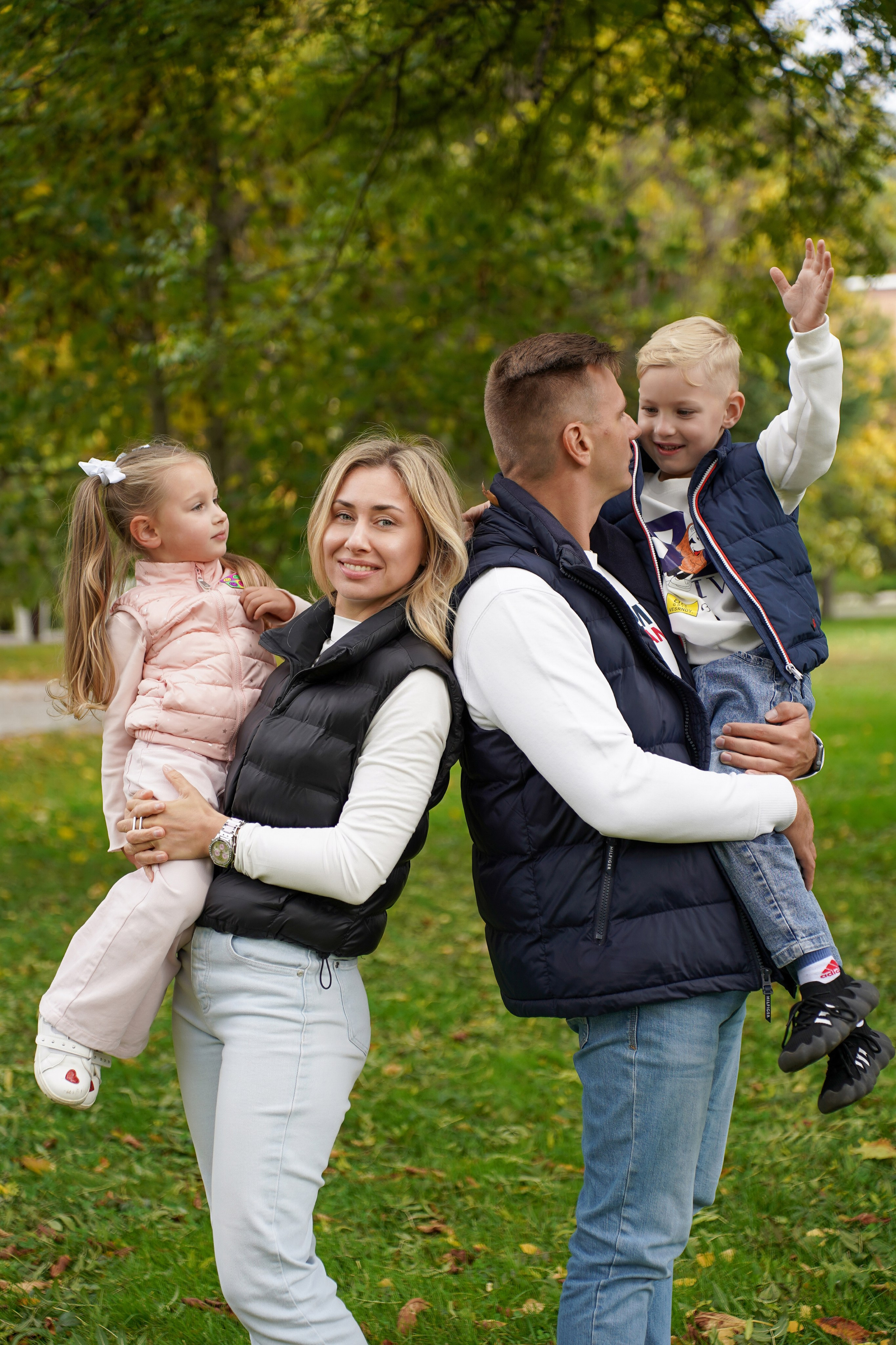 Семейная фотосессия в Абрау-Дюрсо. Фотограф Новороссийск | Геленджик и ЮФО Эльвина Ясинская