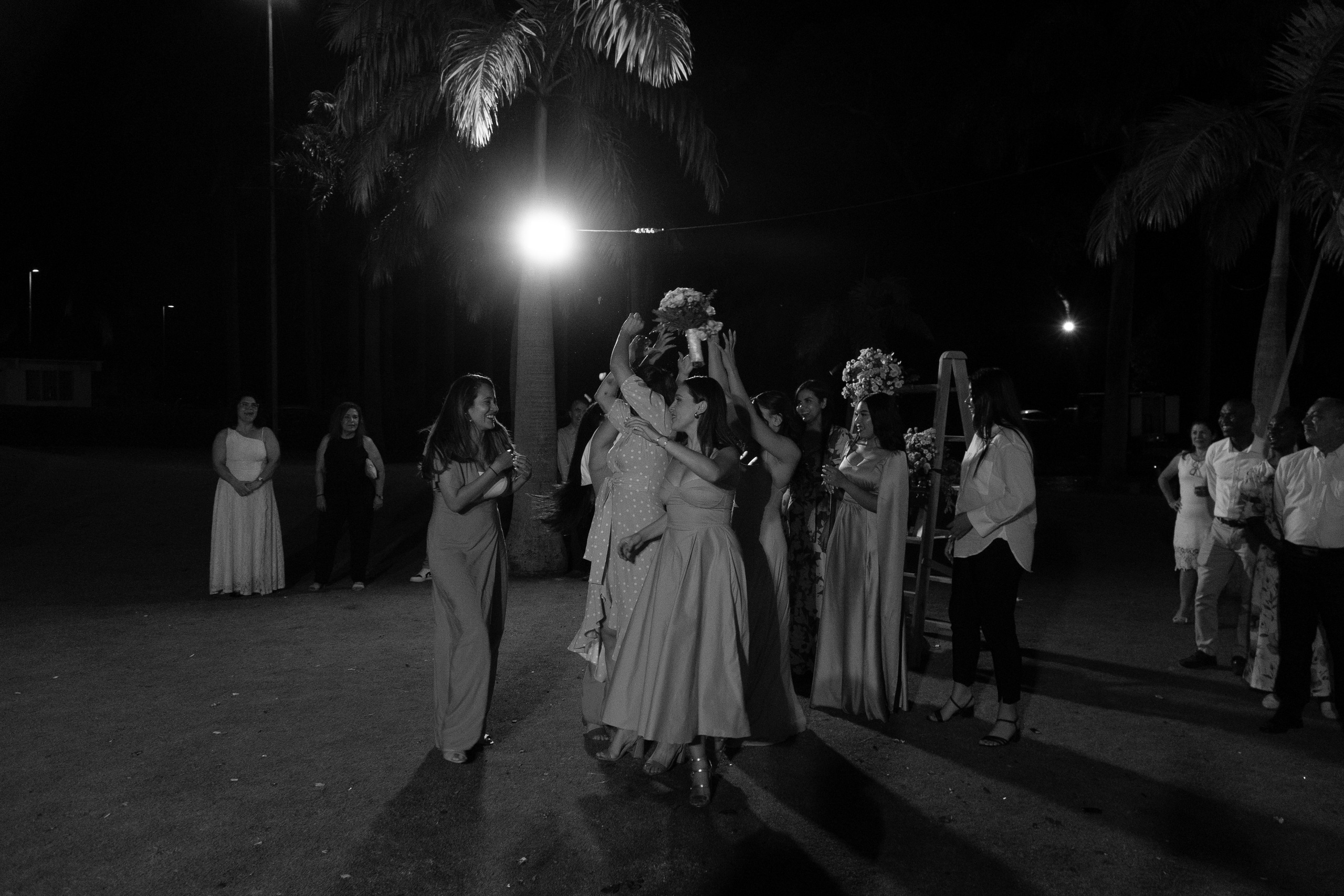 Carola & Gerson. Wedding Photographer in Barcelona and Medellin