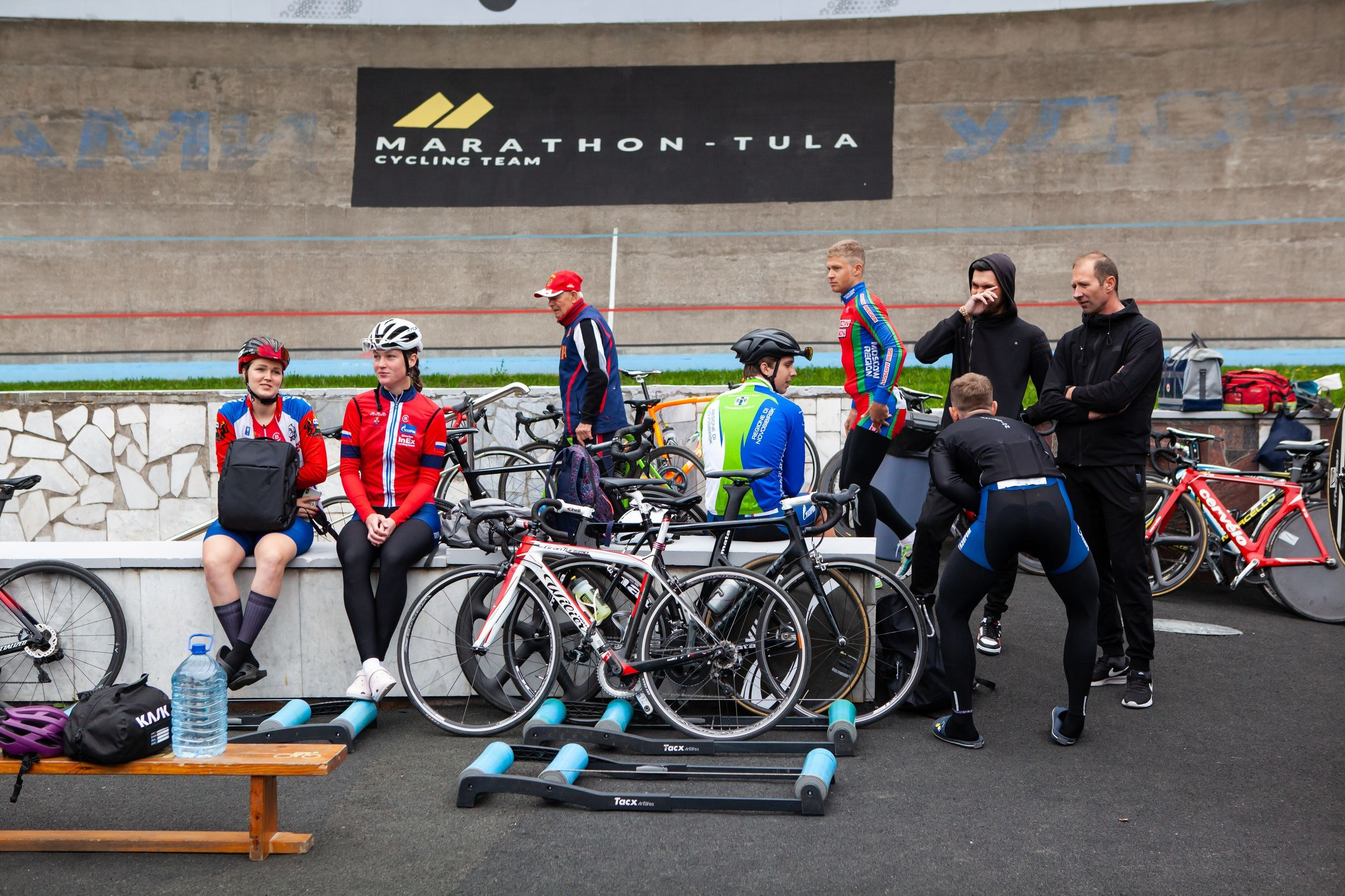 Соревнования по велоспорту «Большой приз Тулы» (19 мая 2023). Репортажный фотограф Алексей Пирязев