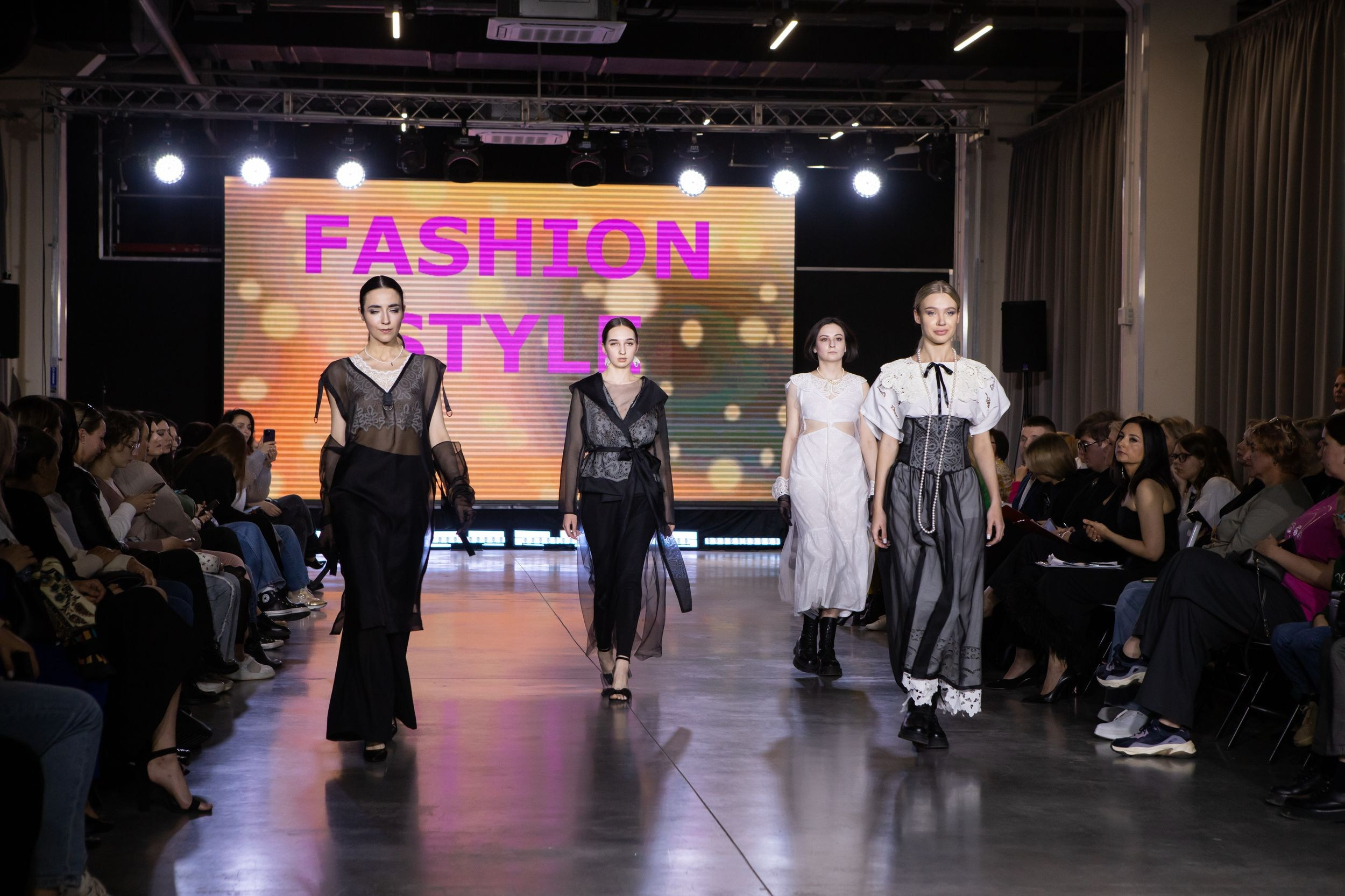 Фестиваль моды и красоты Fashion Style (11 мая 2024). Репортажный фотограф Алексей Пирязев