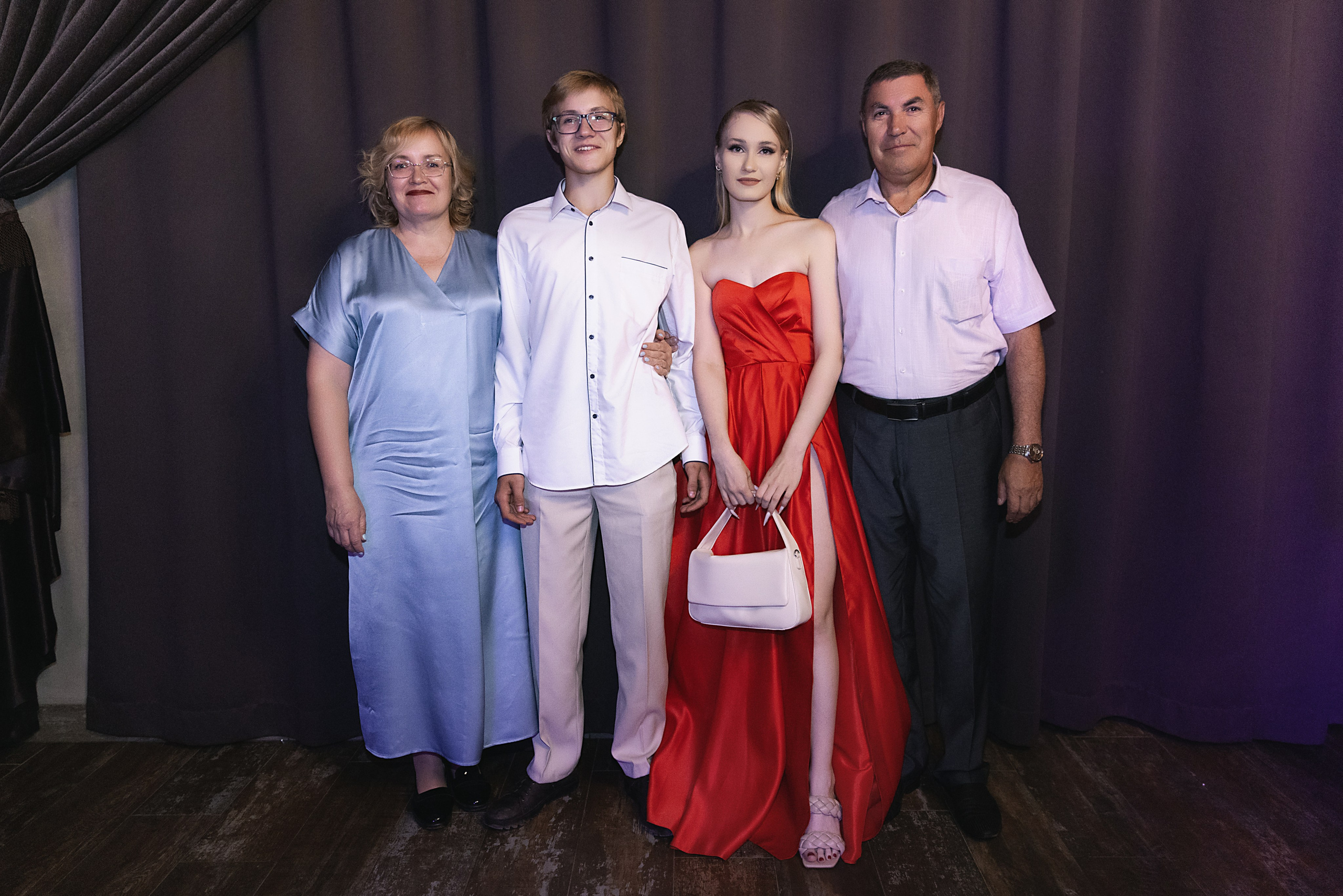 11 класс Гимназия 69. Фотограф и Видеограф в Краснодаре Юлия Солодченко