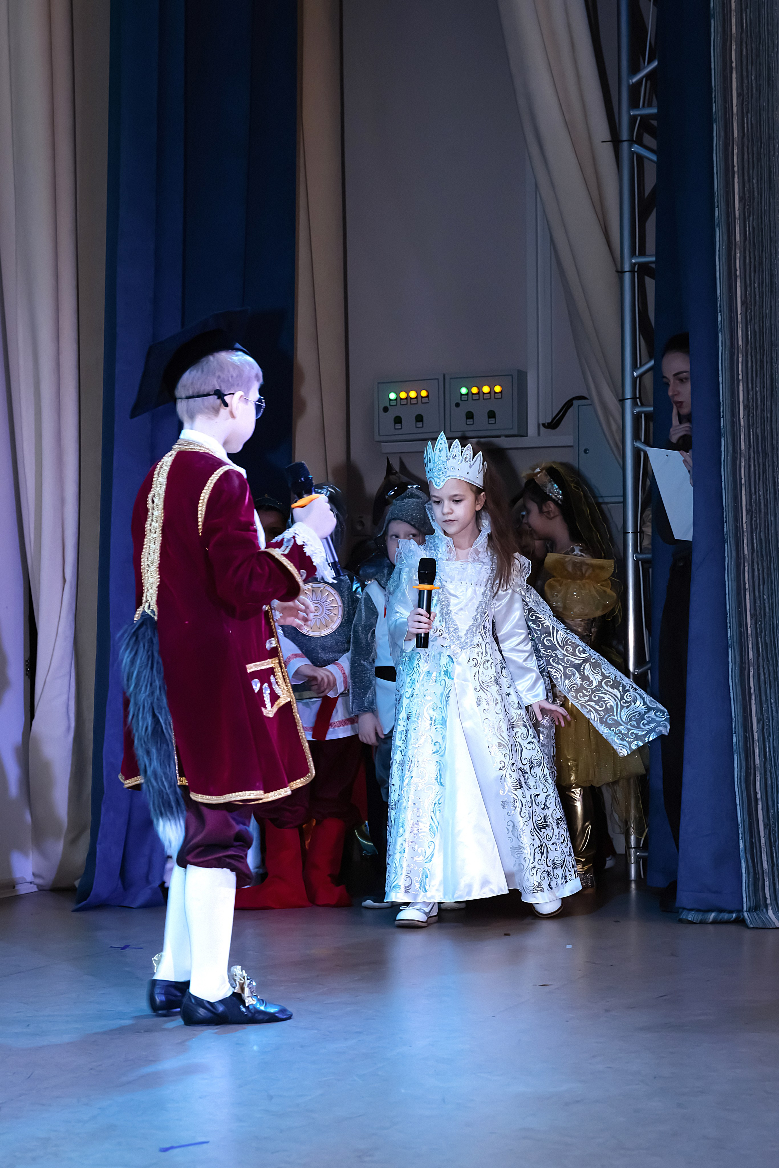 Новогодний праздник 1 В класс! Гимназия № 23. Фотограф и Видеограф в Краснодаре Юлия Солодченко