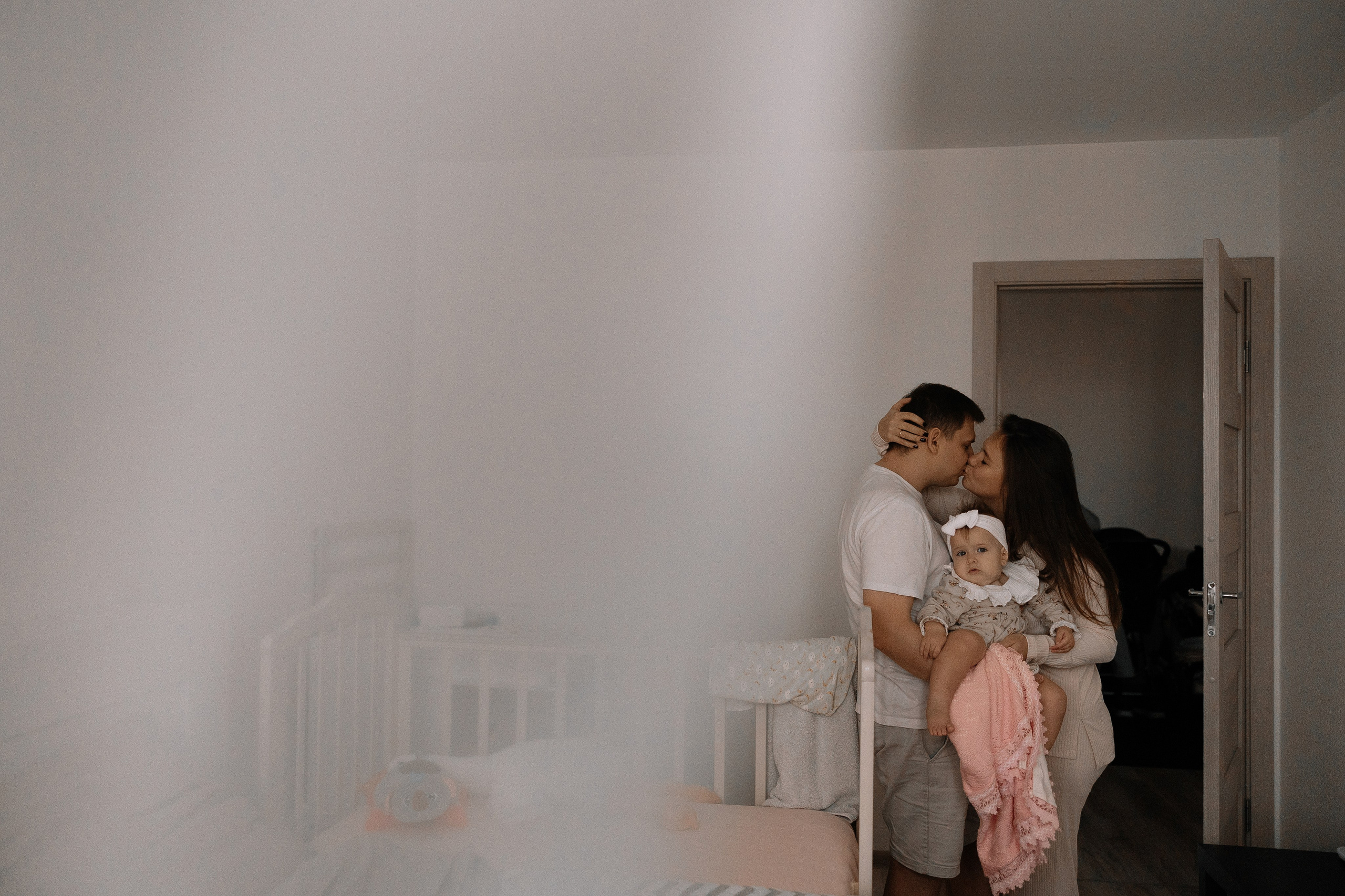 Дома тоже можно. Свадебный и семейный Фотограф Денис Кошель