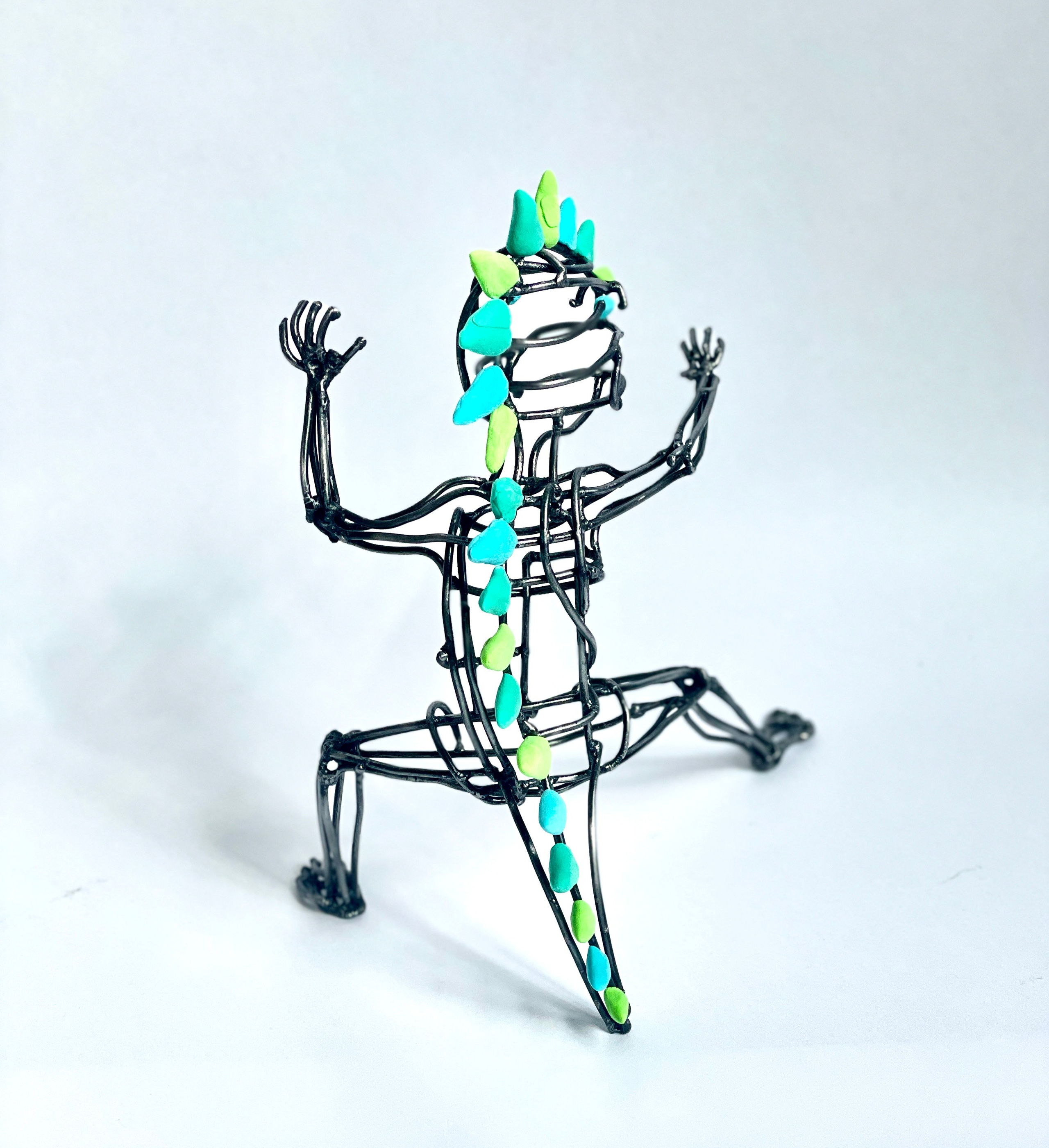 Малыши из проекта «Жизнь на острове Ата»_2023. Художник — скульптор Антонина Фатхуллина