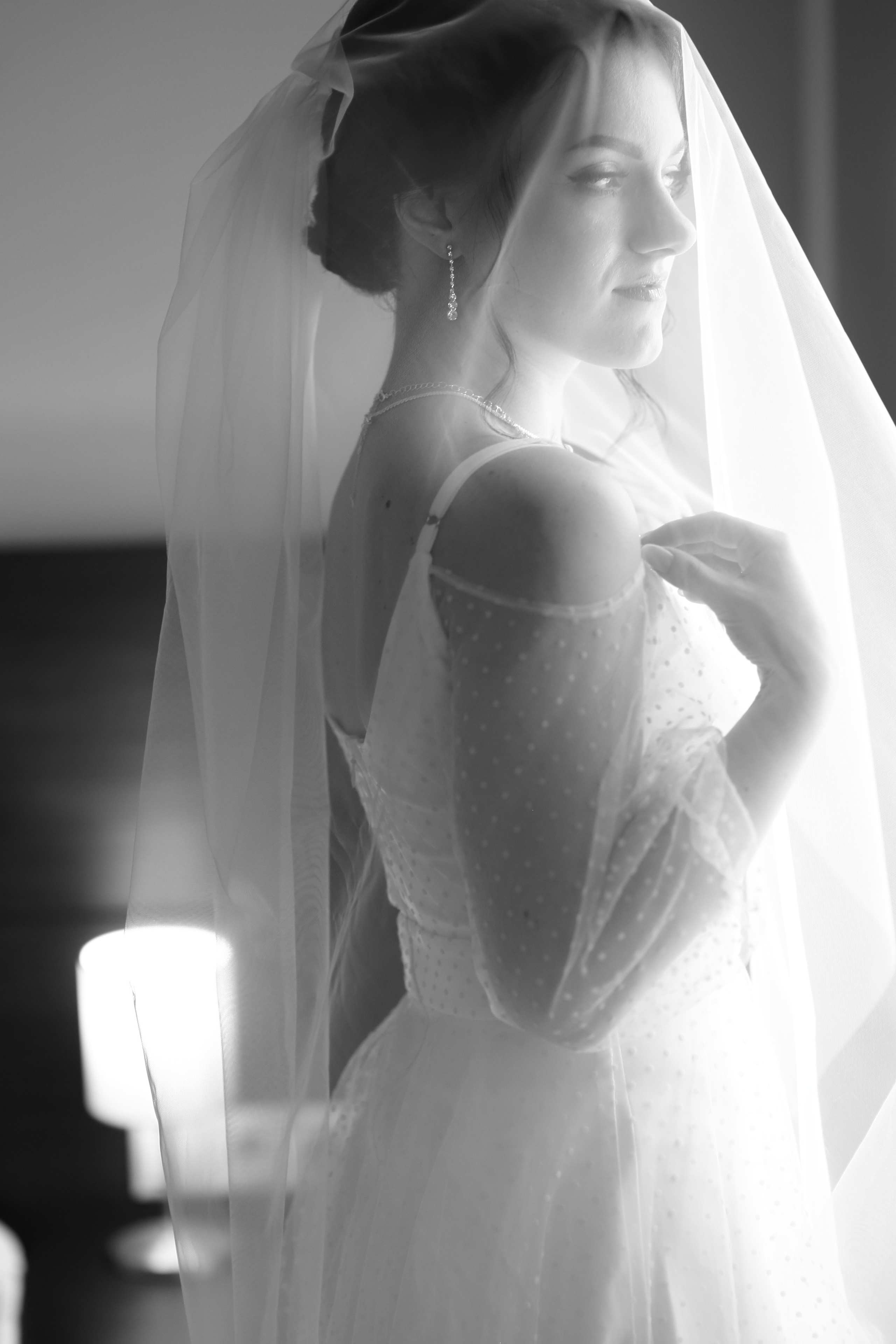 Съемка пары в отеле, на природе, в городе. Свадебный и репортажный фотограф в Ярославле и Санкт-Петербурге Роман Микрюков