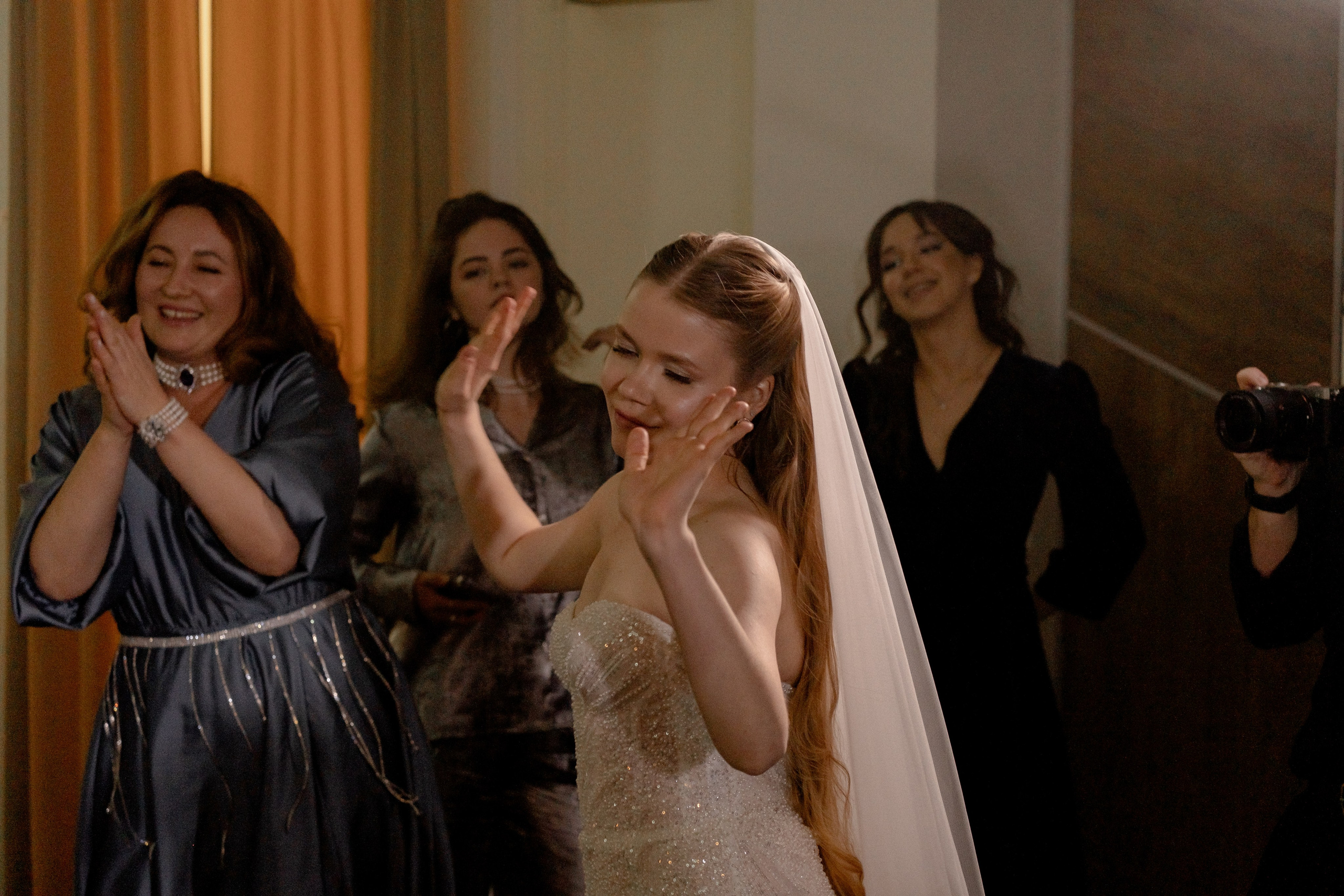 СВАДЕБНЫЙ БАНКЕТ (СНЯТО В СИБИРЕ В НИЖНЕВАРТОВСКЕ). Профессиональный фотограф, Санкт-Петербург — Виктория Богомолова