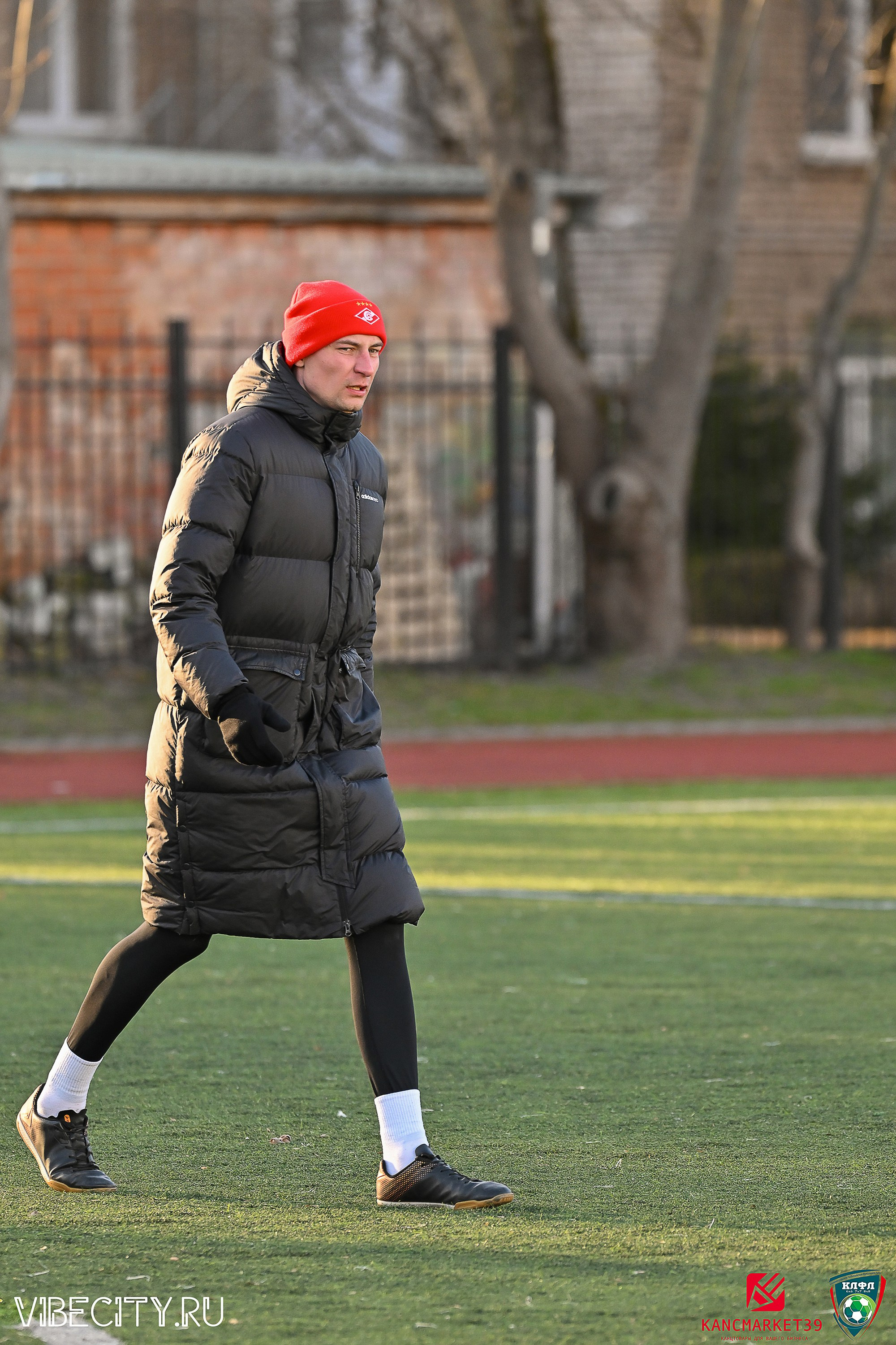 XX ЧЕМПИОНАТ КАЛИНИНГРАДСКОЙ ЛФЛ КАНЦМАРКЕТ39 сезона 2024–2025 гг. VIBECITY.RU Вайб Сити Ру Фоторепортажи Фотоотчеты Калининград