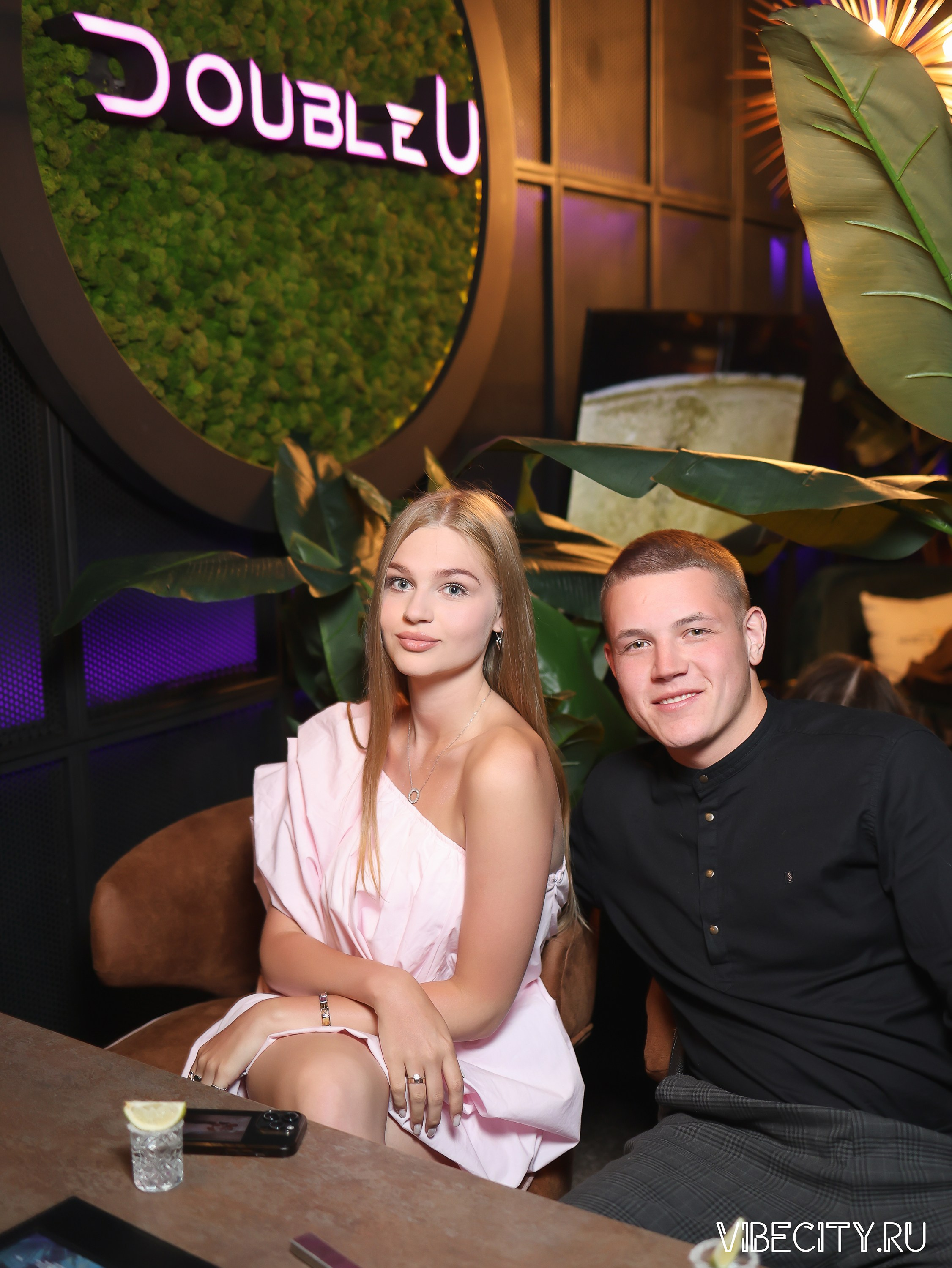 DOUBLE U. VIBECITY.RU Вайб Сити Ру Фоторепортажи Фотоотчеты Калининград