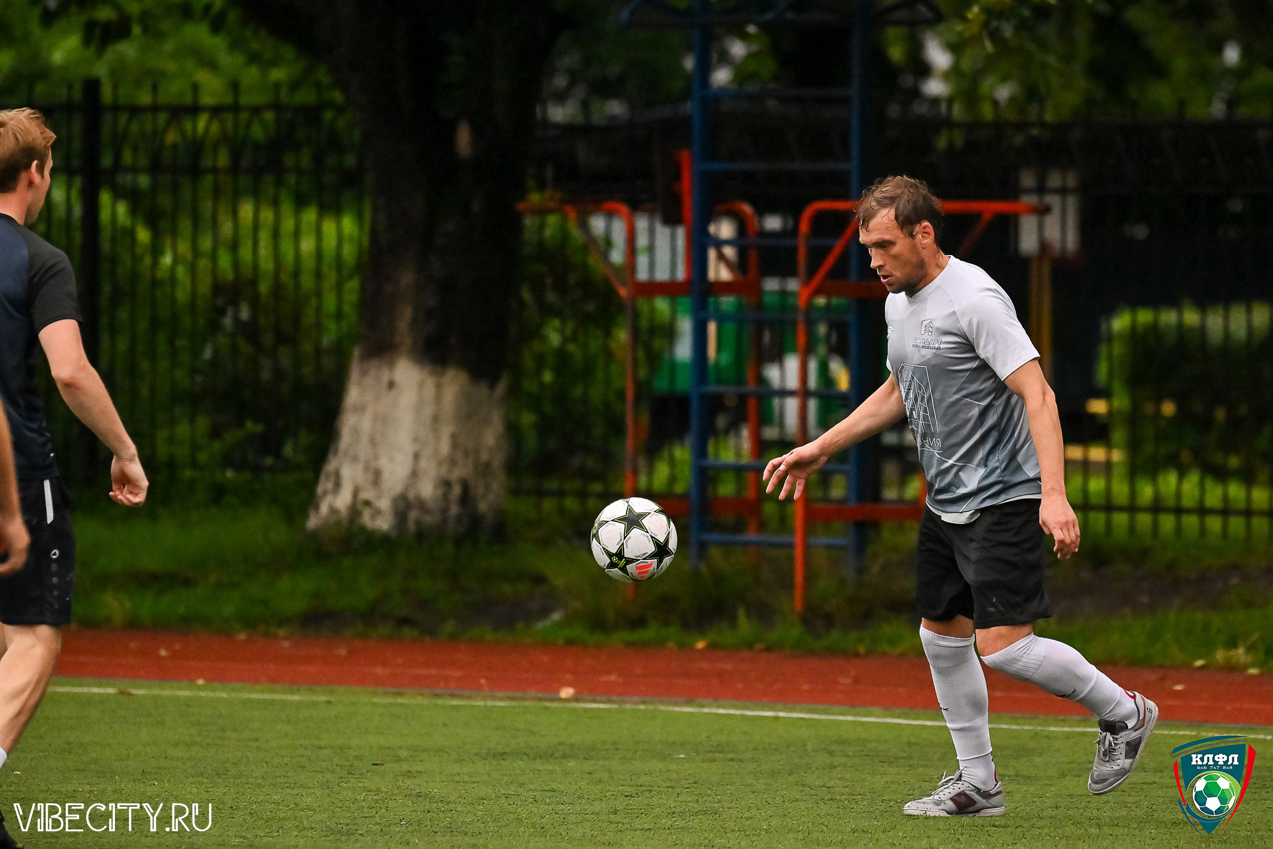 МАТЧИ ПЛЕЙ-ОФФ XXl ЛЕТНЕГО КУБКА КАЛИНИНГРАДСКОЙ ЛФЛ. VIBECITY.RU Вайб Сити Ру Фоторепортажи Фотоотчеты Калининград