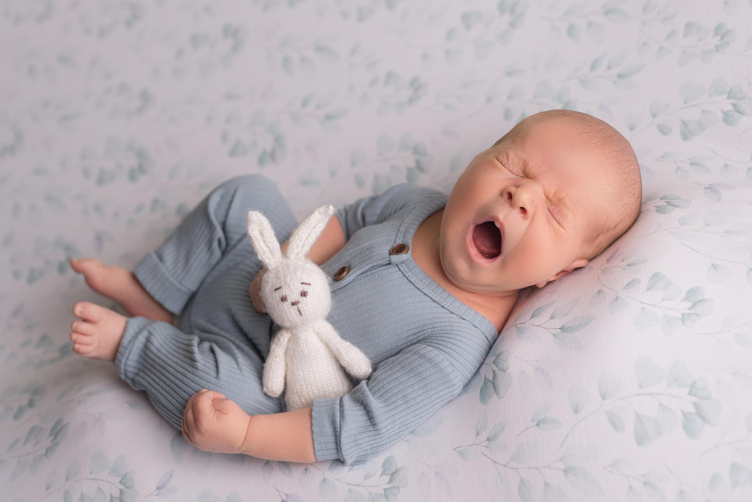 Тарас, 9 дней. Фотограф новорожденных и детский фотограф в Екатеринбурге Ксени