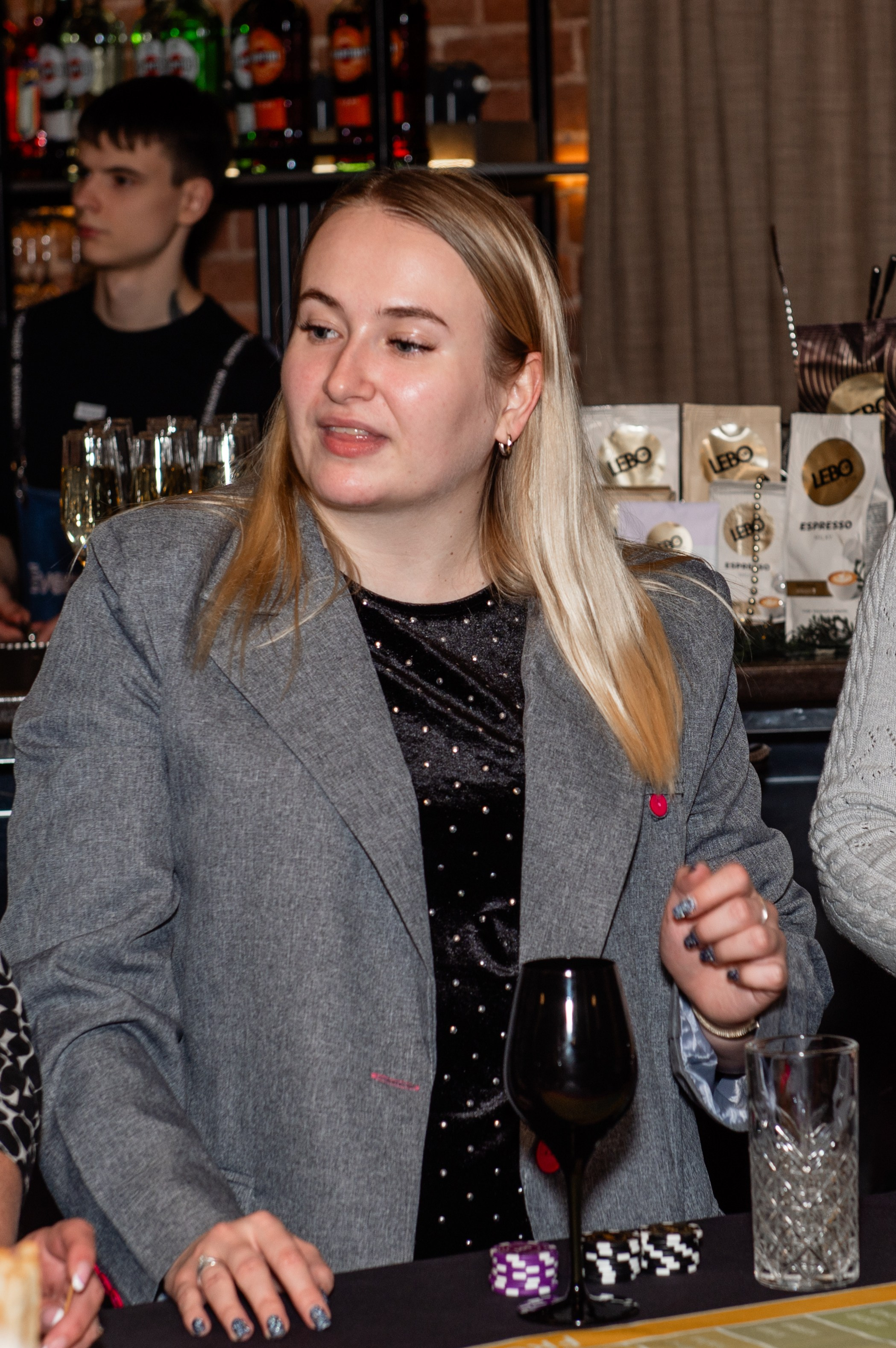 Корпорат Yapay. Профессиональный фотограф в Москве Александра Харламова