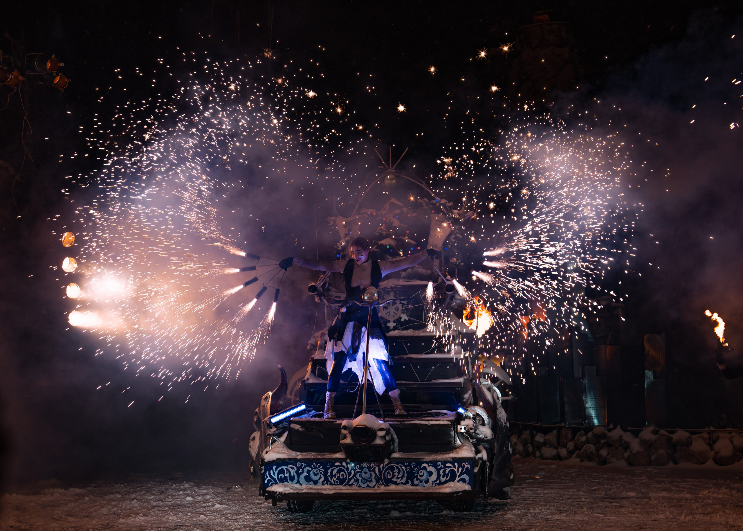 Новогодняя сказка в Байк Центре «Ночные Волки». Крамер Юлиана детский и семейный фотограф