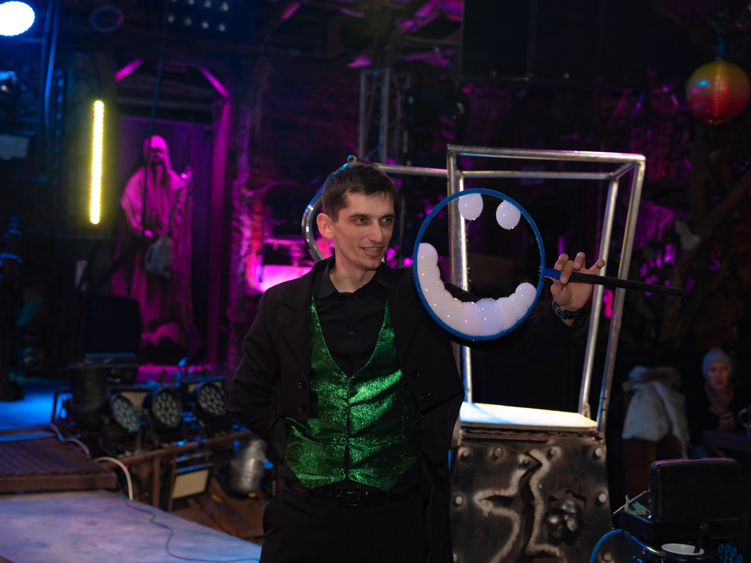 Новогодняя сказка в Байк Центре «Ночные Волки». Крамер Юлиана детский и семейный фотограф