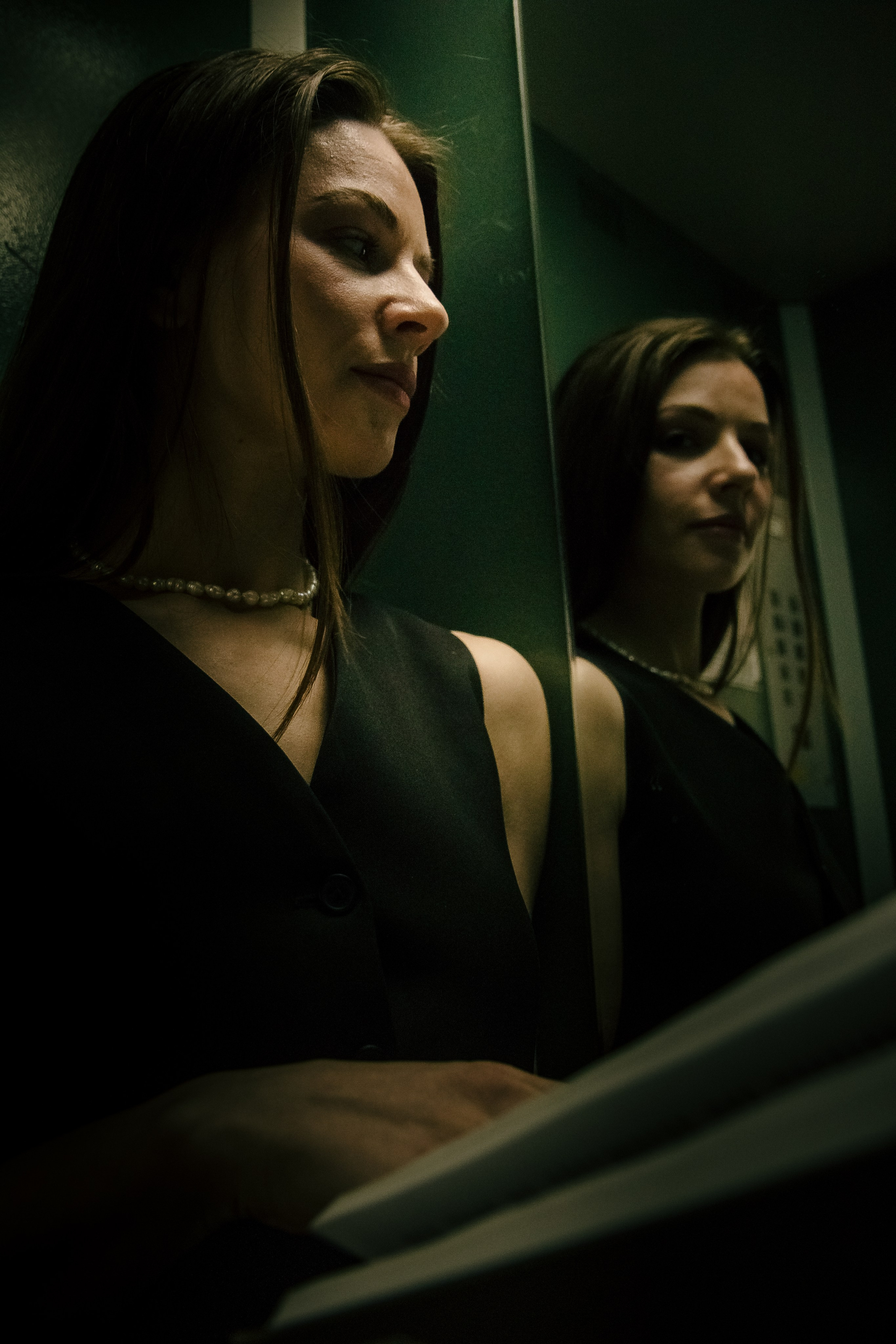 Зашла почитать. Максим Тимофеев Фотограф Ачинск