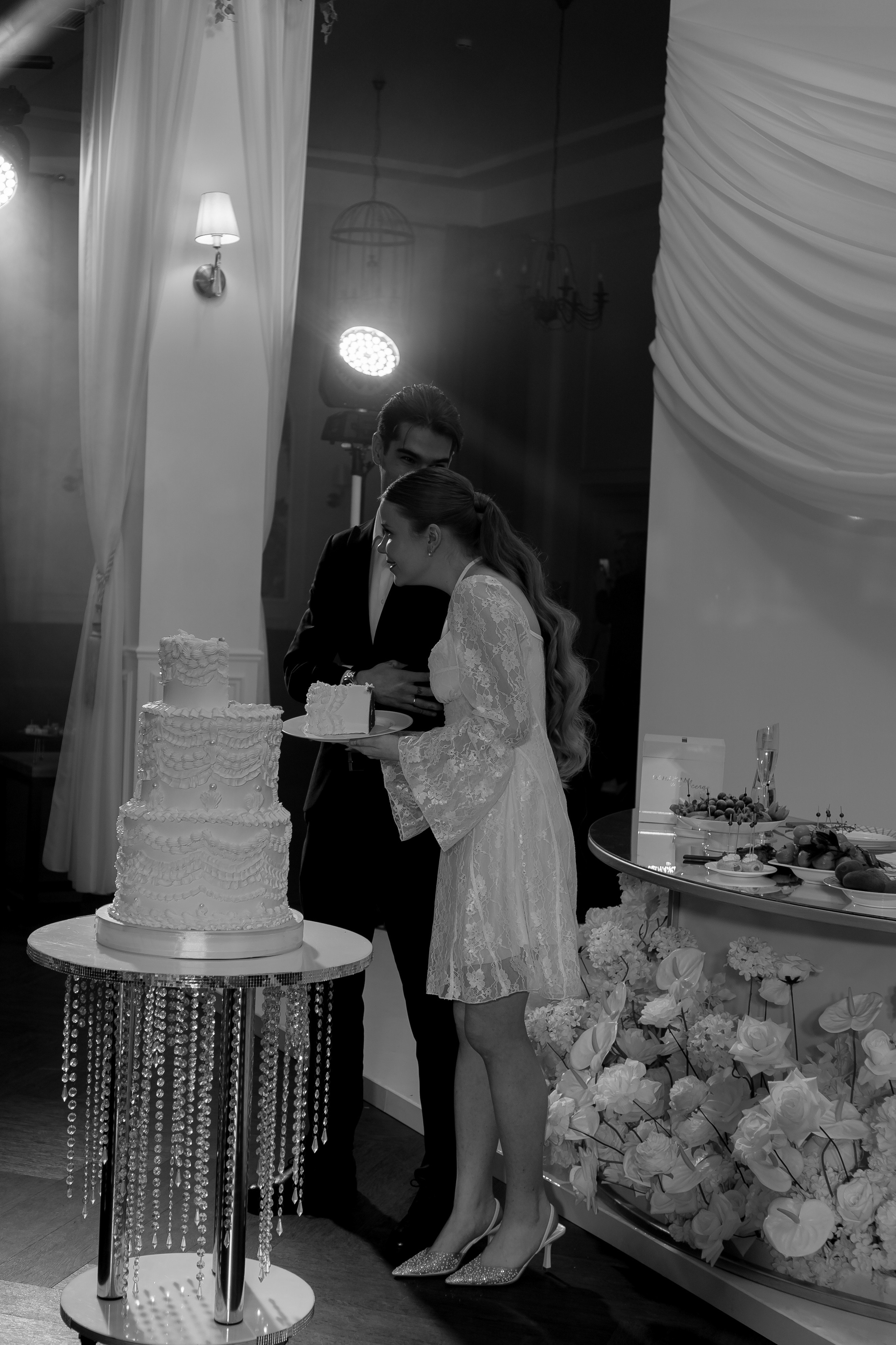 СВАДЕБНЫЙ ТОРТ. ФОТОСЕСИИЯ БАНКЕТА (СНЯТО В СИБИРЕ В НИЖНЕВАРТОВСКЕ). Профессиональный фотограф, Санкт-Петербург — Виктория Богомолова