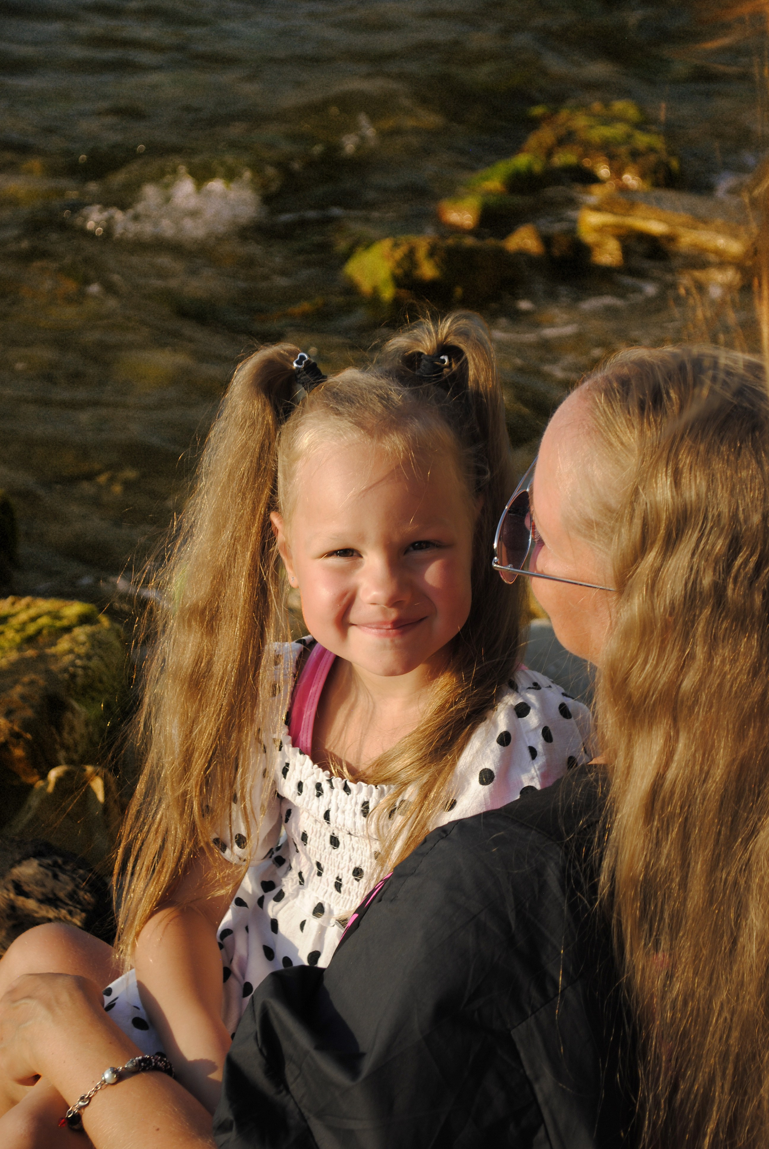 Ольга и семья. Фотограф Мария Мусаелян