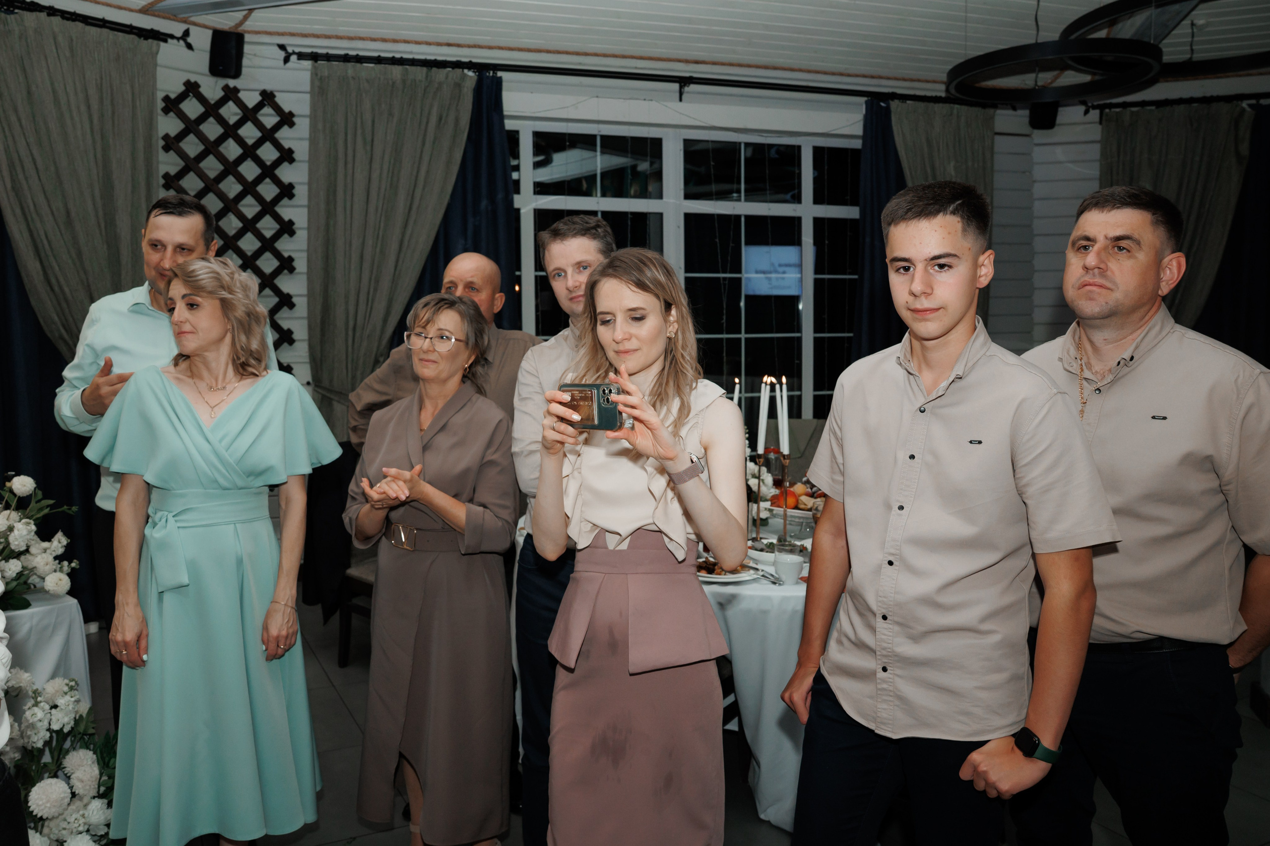 Регистрация в отеле Fish Point, ЗАГС Бутово, прогулка в Остафьево. Свадебный и репортажный фотограф (Москва, Королев и другие)