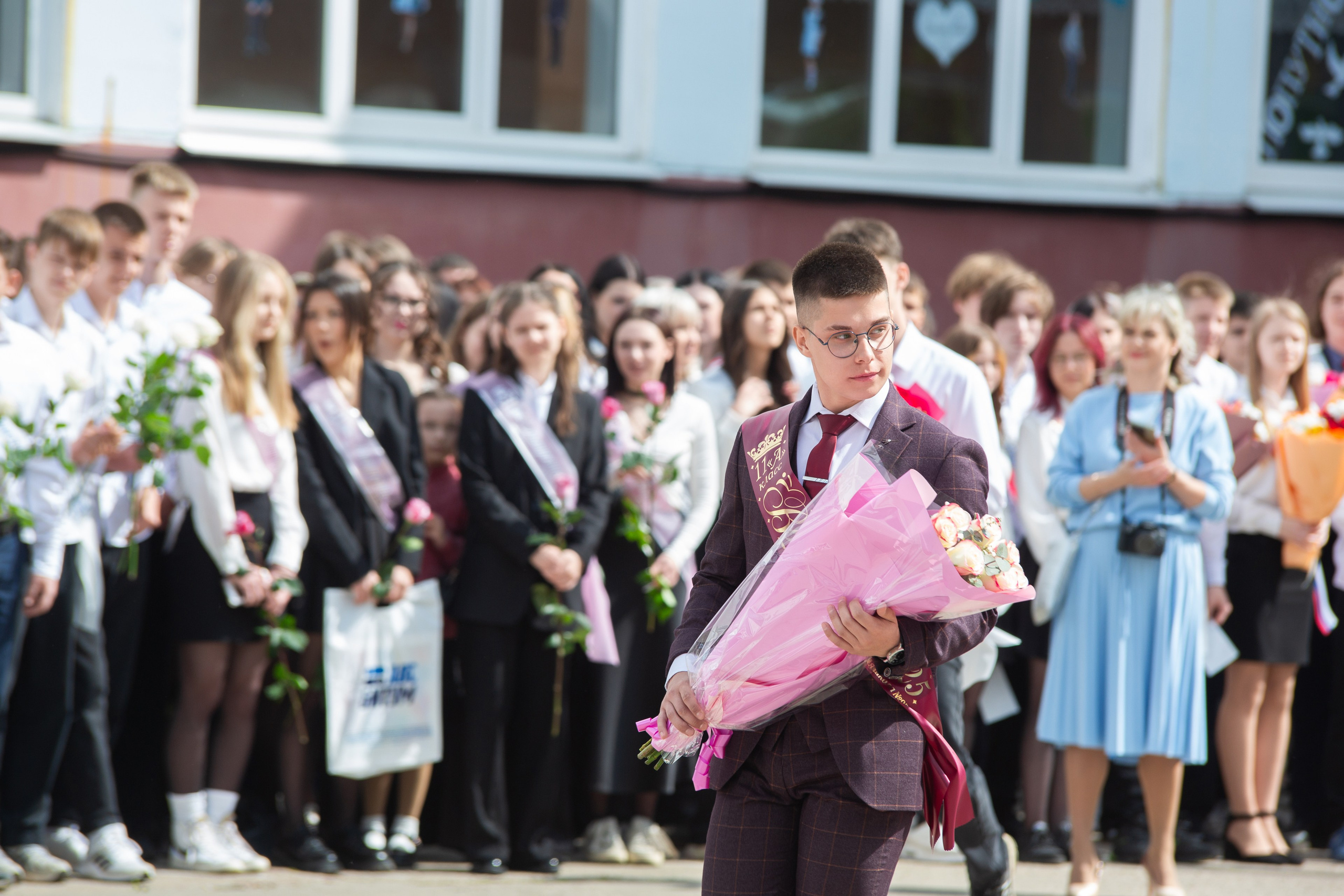 ПОСЛЕДНИЙ ЗВОНОК 2025 9 ШКОЛА. ТВОЙ АЛЬБОМ / ТВОИ ПРАВИЛА