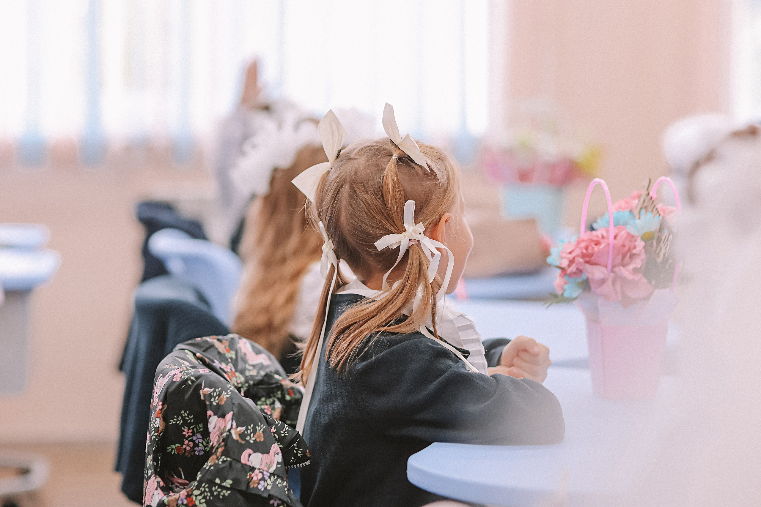 1 сентября линейка+кл час+портреты. Семейный фотограф Тюмень, фотограф на роды Салмина Мария