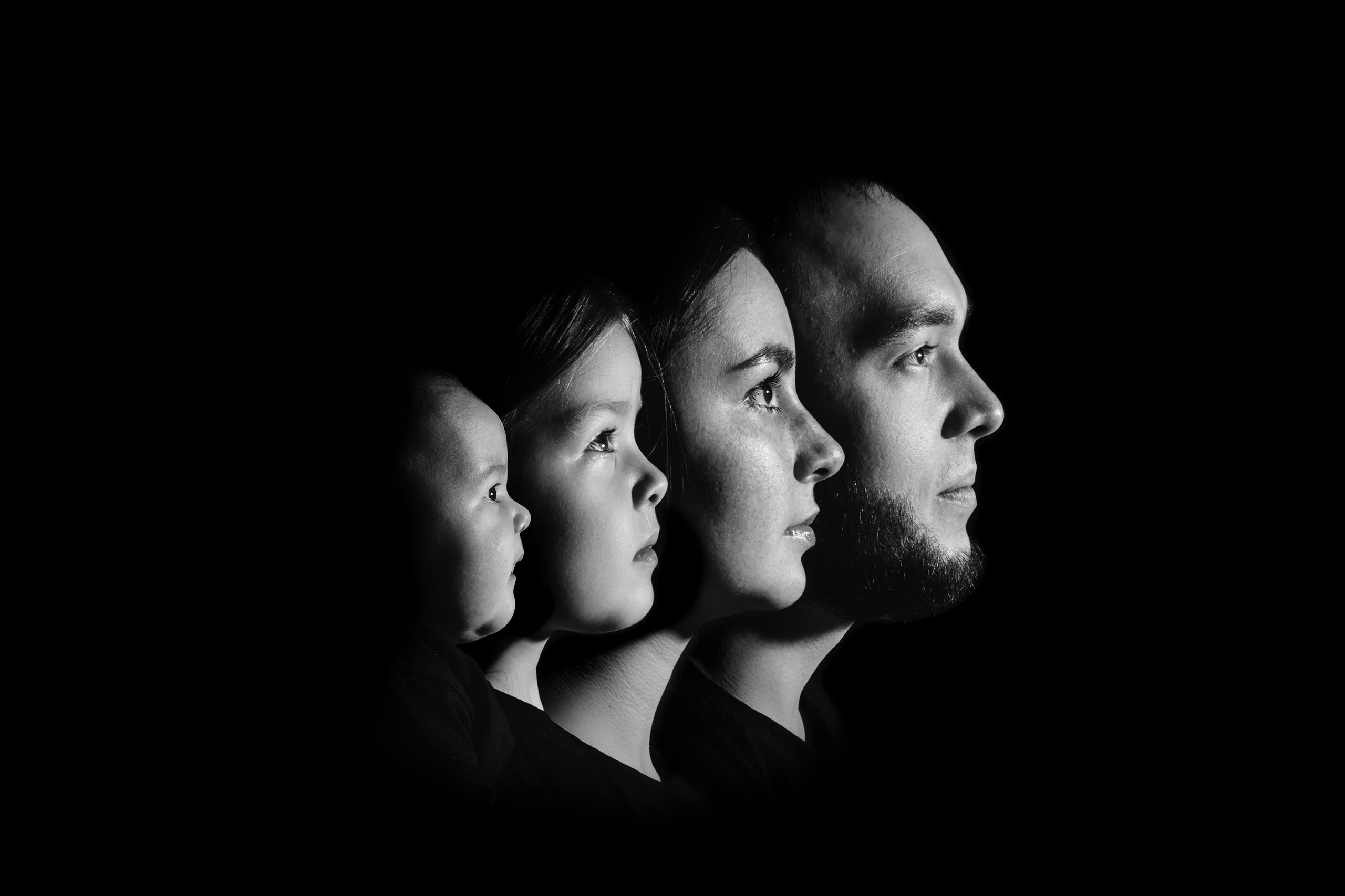 Профили. Семейный фотограф Тюмень, фотограф на роды Салмина Мария