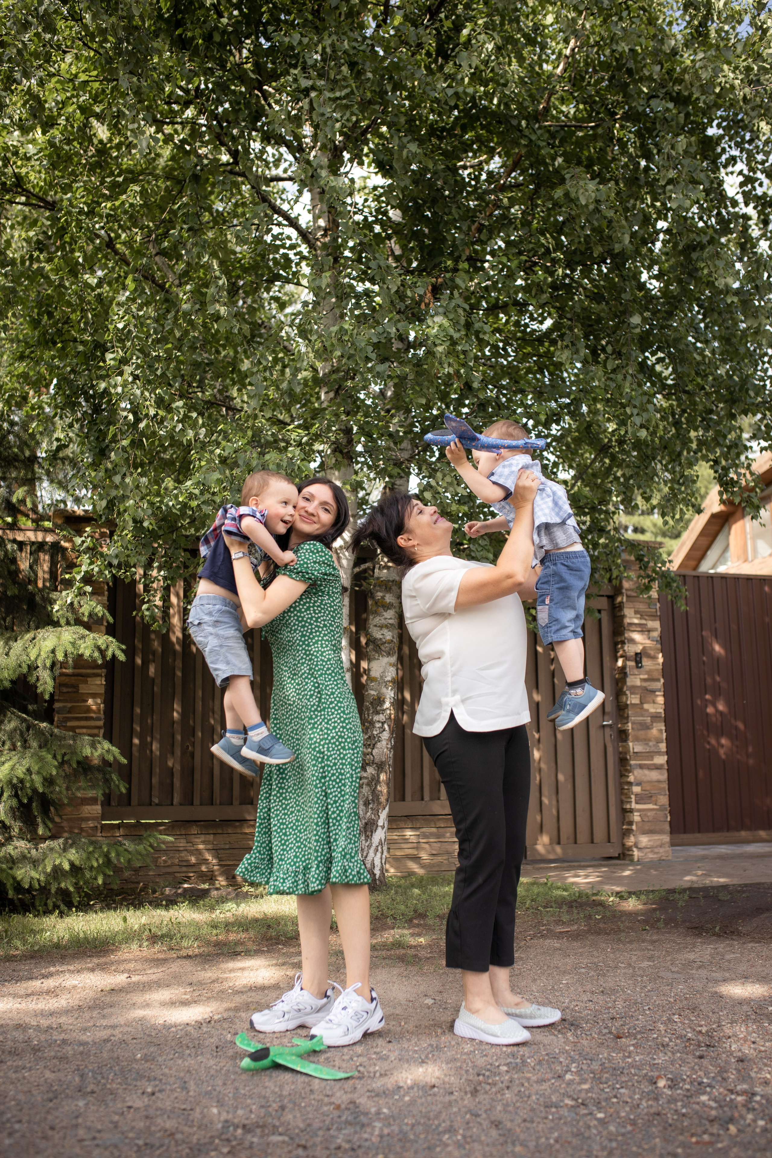 Семейная фотосессия на даче. Фотограф в Железнодорожном и Балашихе