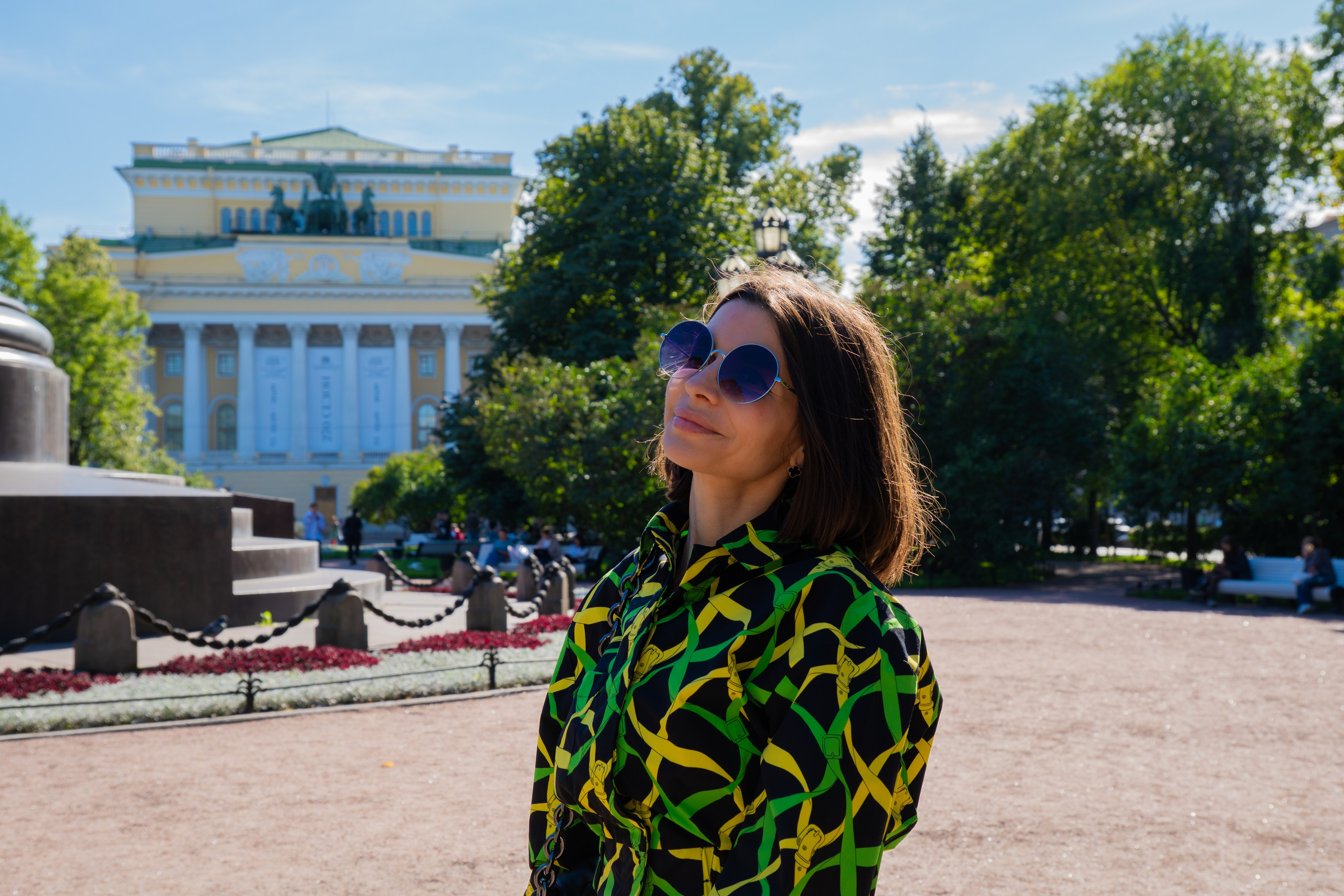 Прогулка с девушкой. Услуги фотографа | Санкт-Петербург