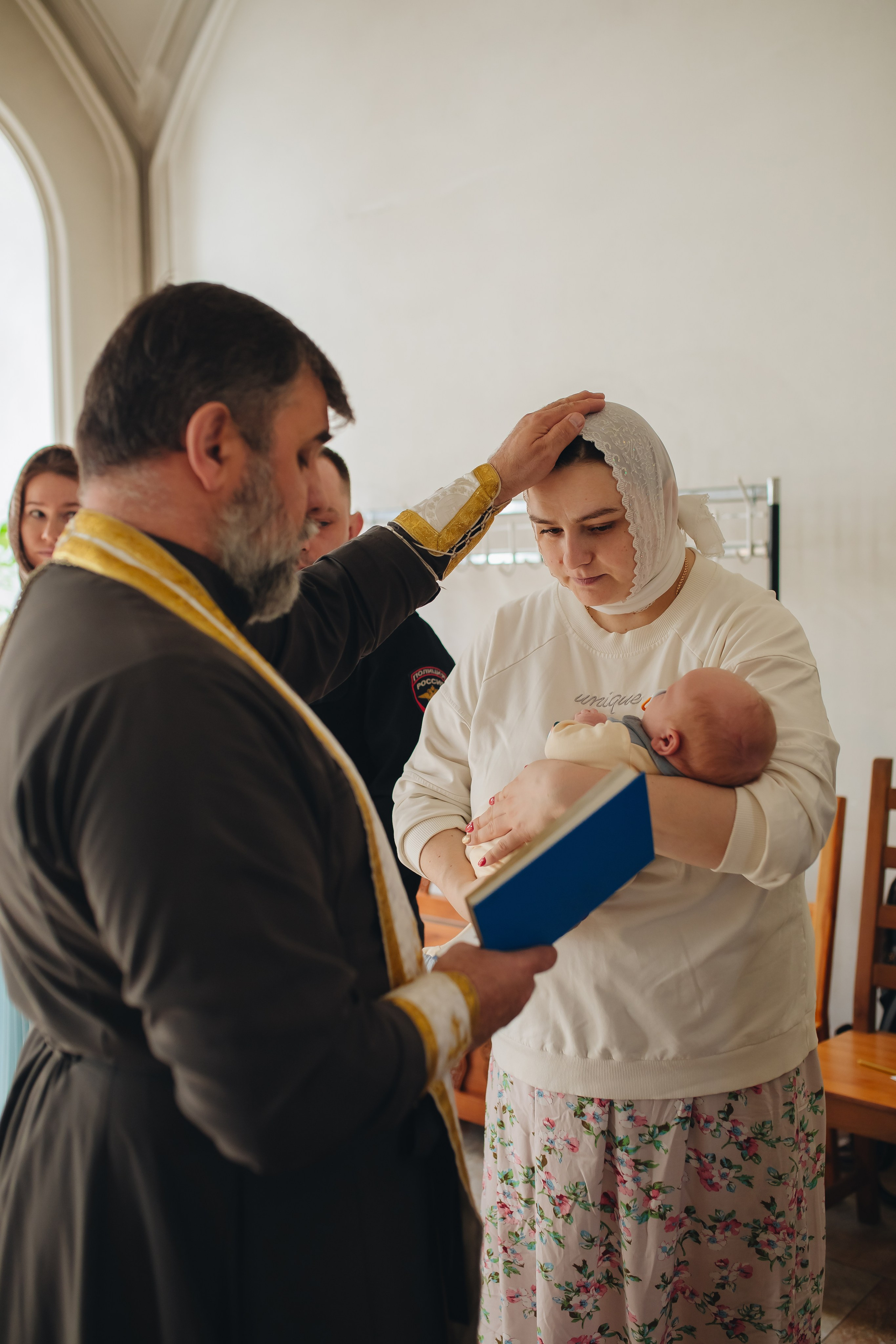 Крещение в светлом Храме. Семейный и детский фотограф в Москве Дорогова Екатерина