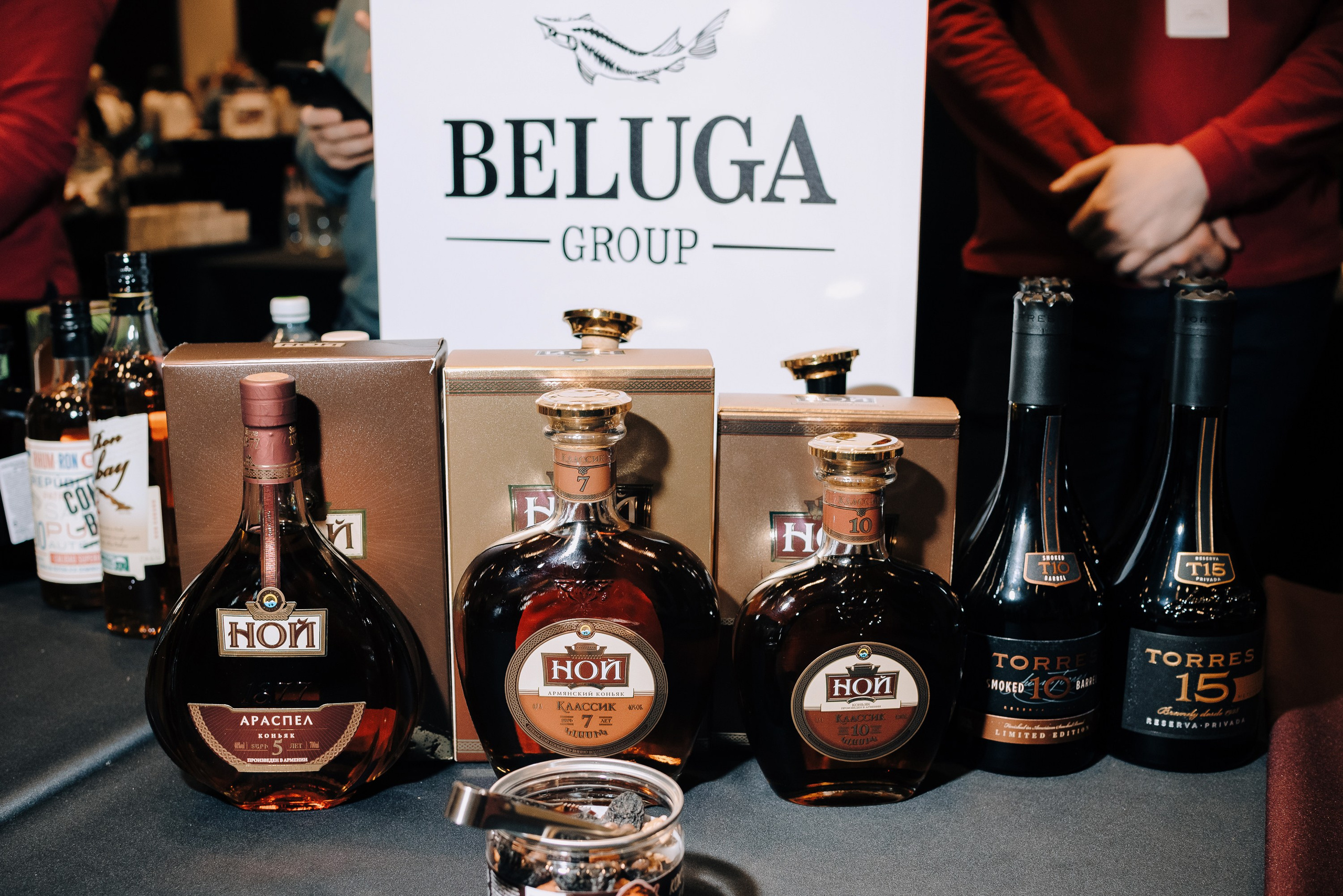 ФЕСТИВАЛЬ ВИНА И КРЕПКИХ НАПИТКОВ МАВТ-ВИНОТЕКА. Репортажный фотограф Зуев Роман г. Челябинск