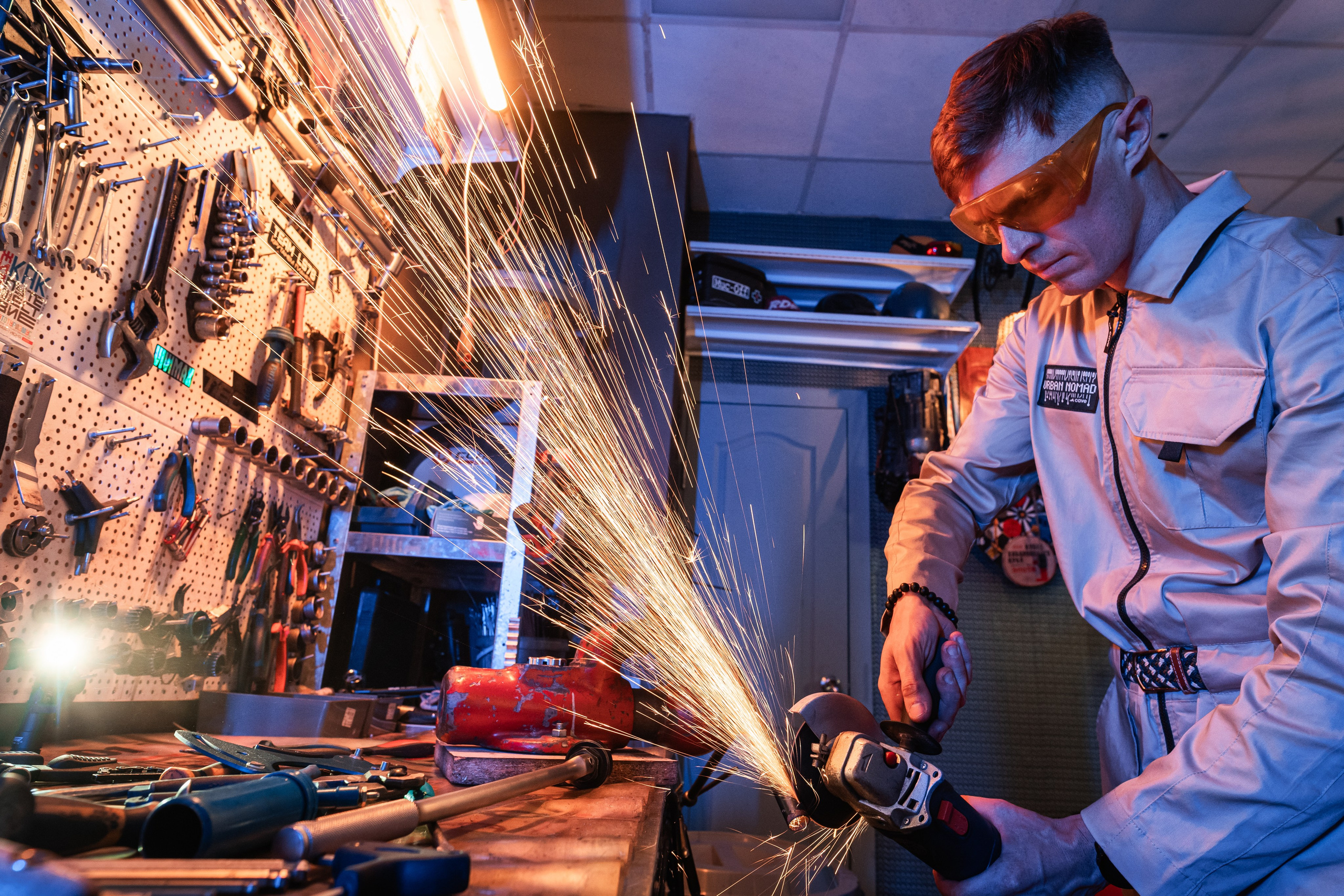 Постановочная и имиджевая съёмка. Профессиональный фотограф в Хабаровске Артём Паймуллин