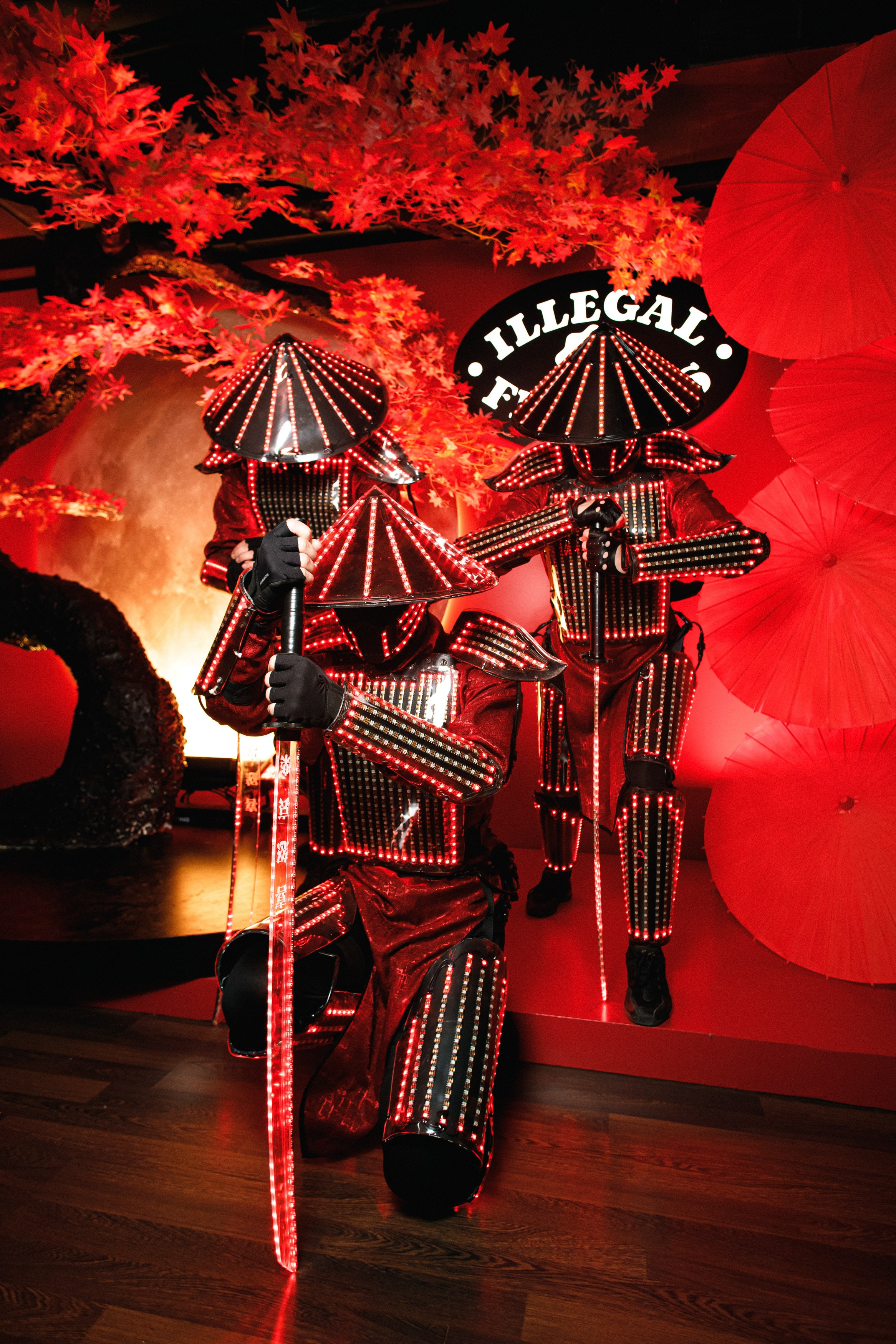 ILLEGAL FRIENDS | ASIA. СВОИ. ФОТООТЧЕТЫ-СОБЫТИЯ-МЕСТА