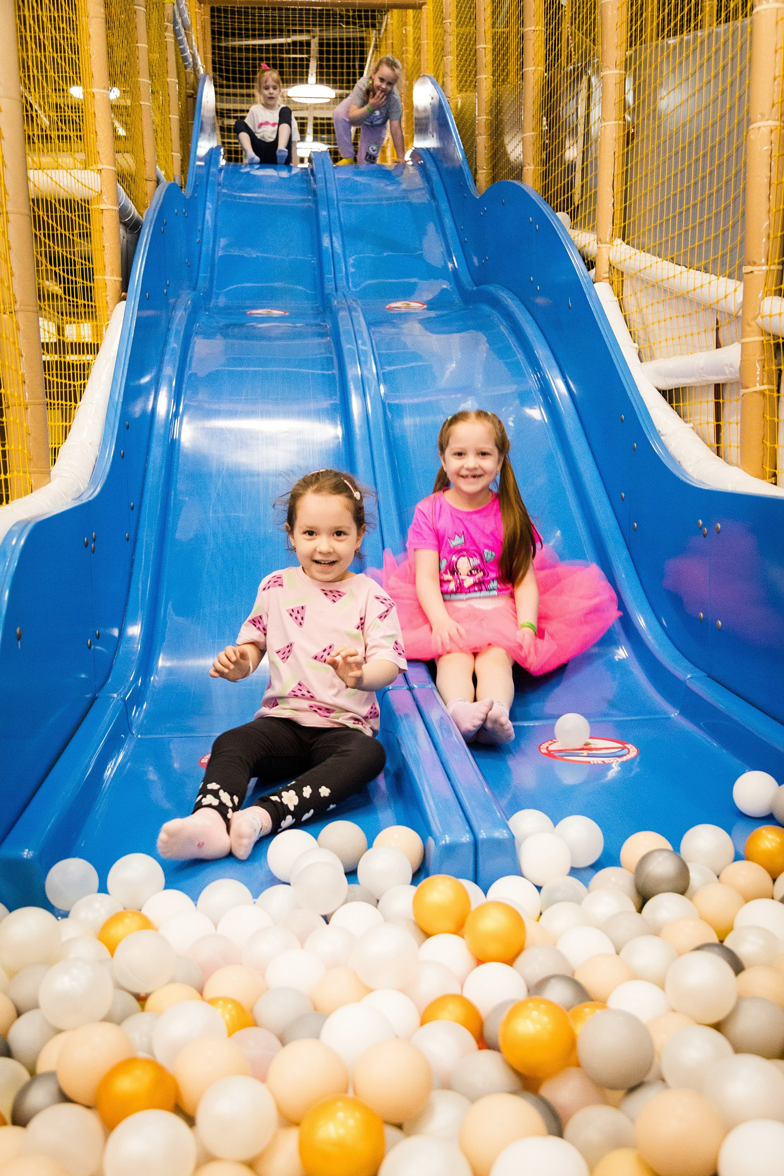 Маргарите 7 лет. Детский фотограф видеограф в Хабаровске Михаил Орлов