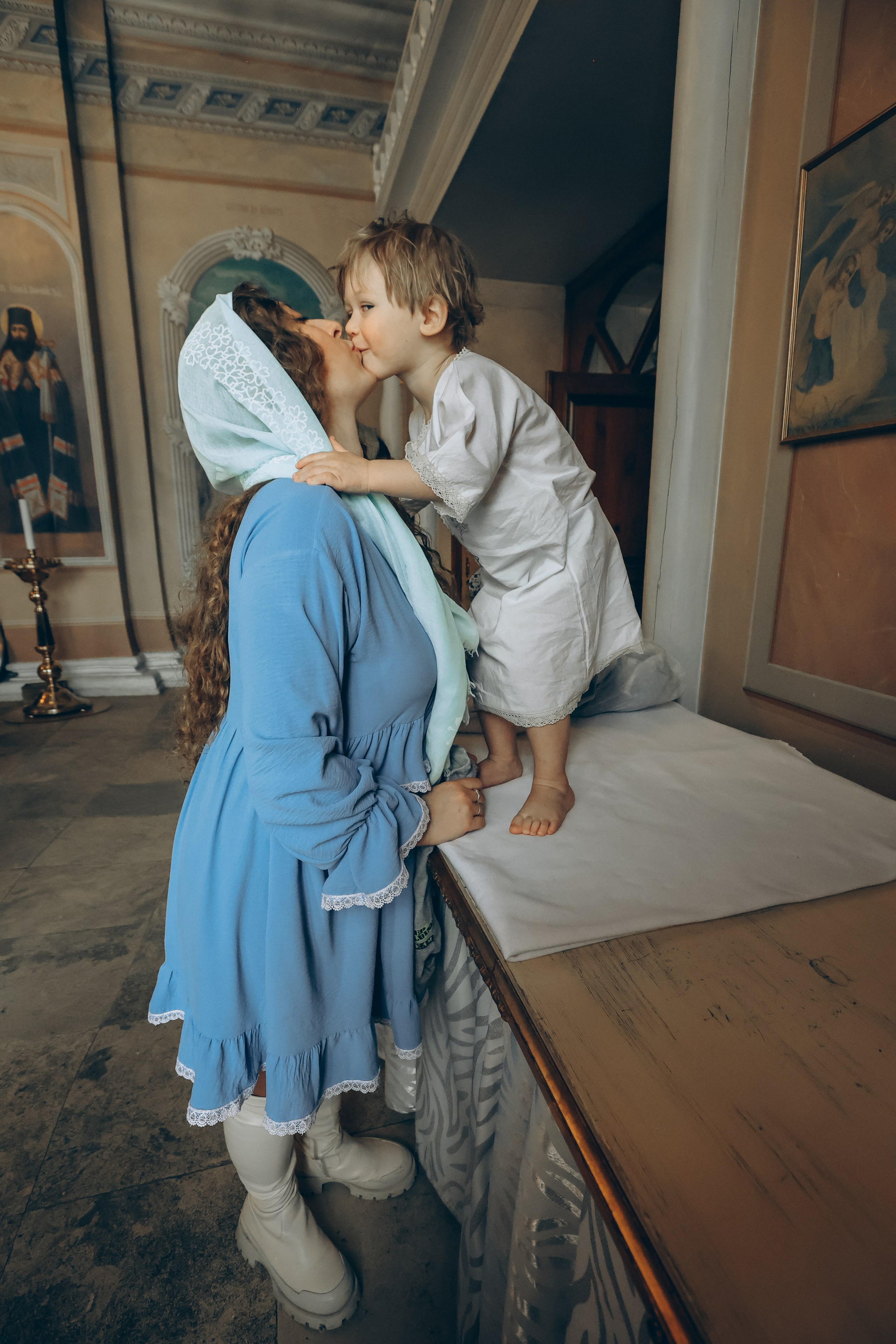 Крещение. Свадебный и семейный фотограф в Москве Анастасия. Помогу вам быть собой и создам теплые, живые фотографии. Семейный фотограф в Дмитрове