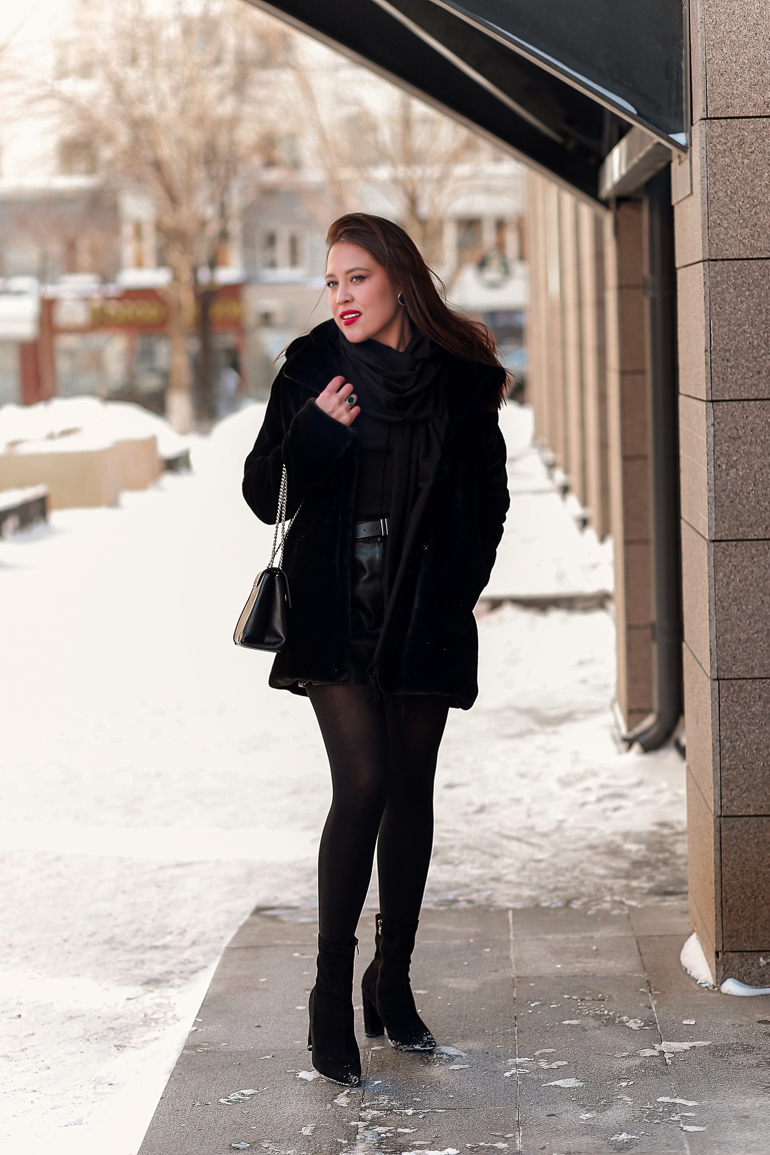 Фотосессия уличная и в кафе. Иванова Ирина Свадебный и семейный фотограф г. Уфа