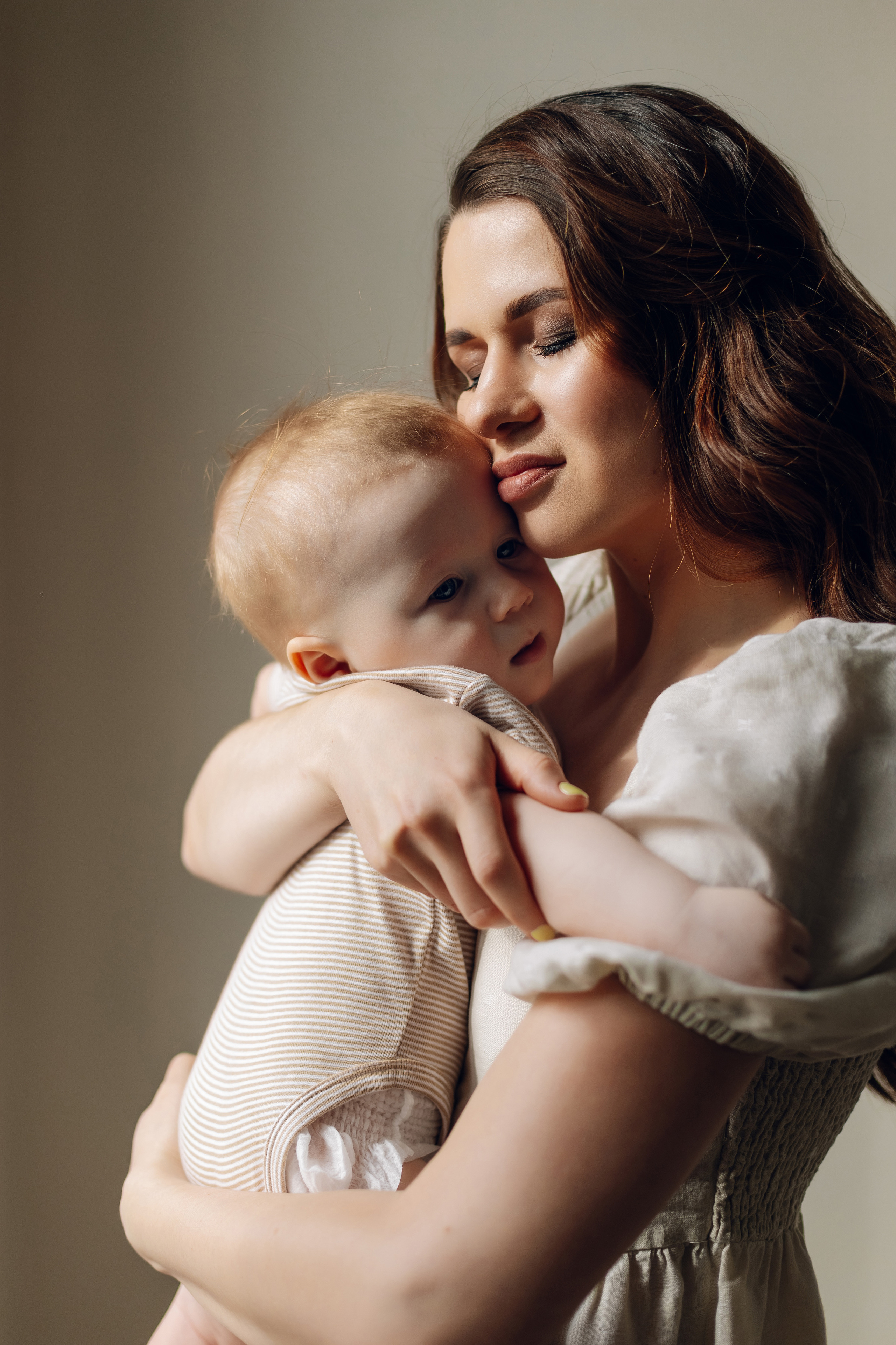 Домашняя фотосессия для Анастасии, Ильи и Егора. Свадебный и репортажный фотограф Ольга Шевелёва