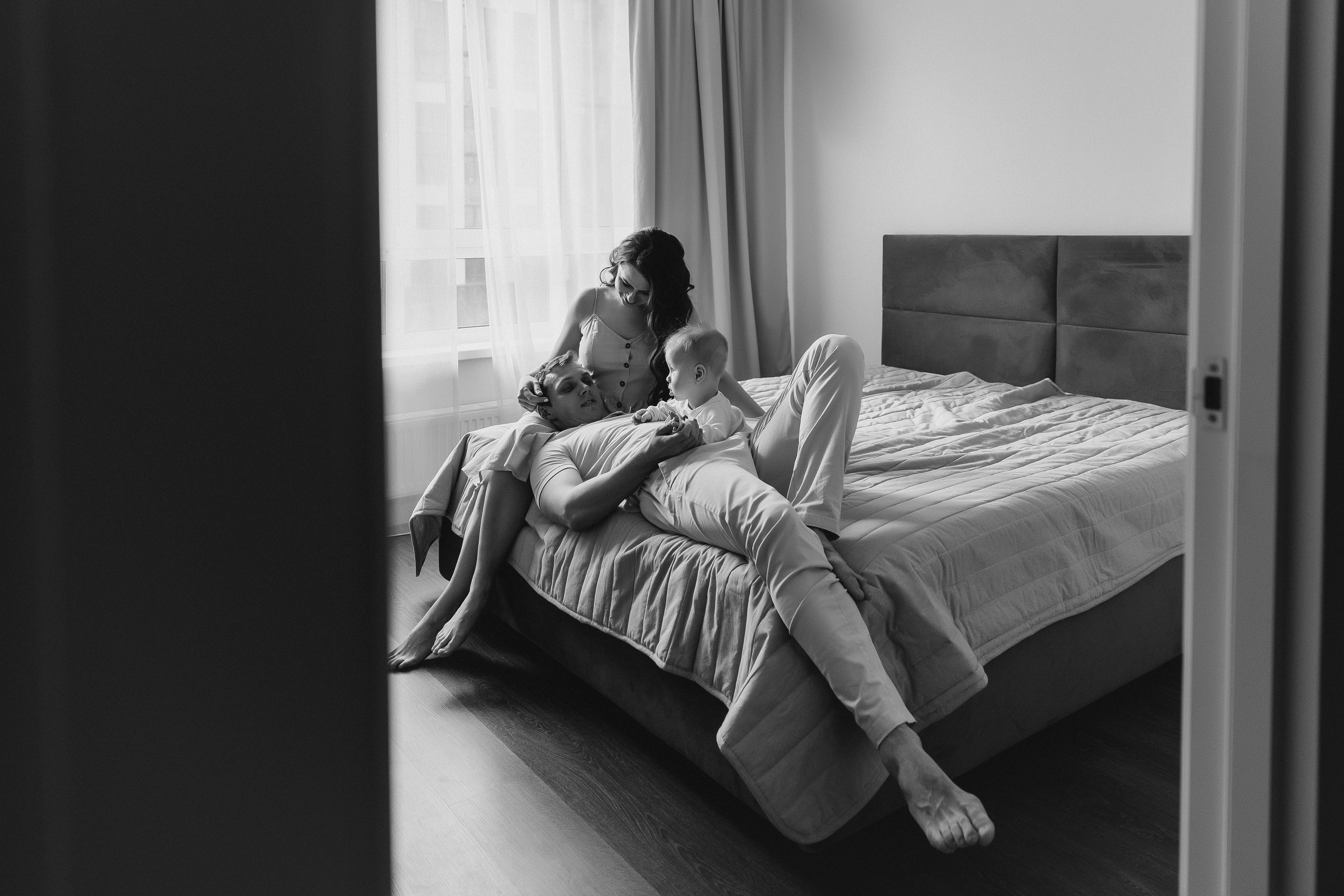 Домашняя фотосессия для Анастасии, Ильи и Егора. Свадебный и репортажный фотограф Ольга Шевелёва