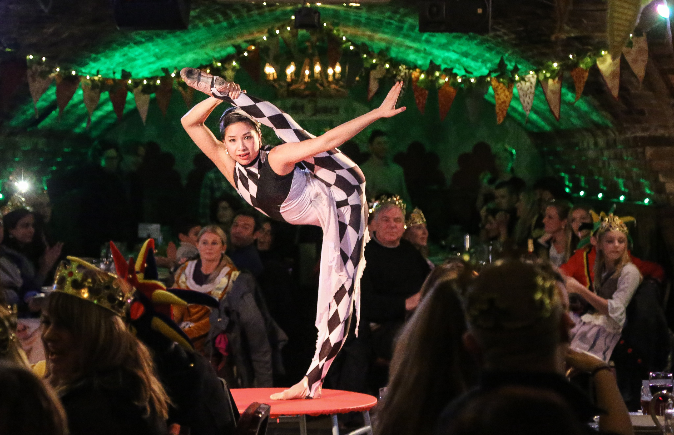 Англия: Новый год с Генрихом Восьмым. Дарья Письменюк / Darya Leitstern — фотограф, музыкант, журналист, путешественник