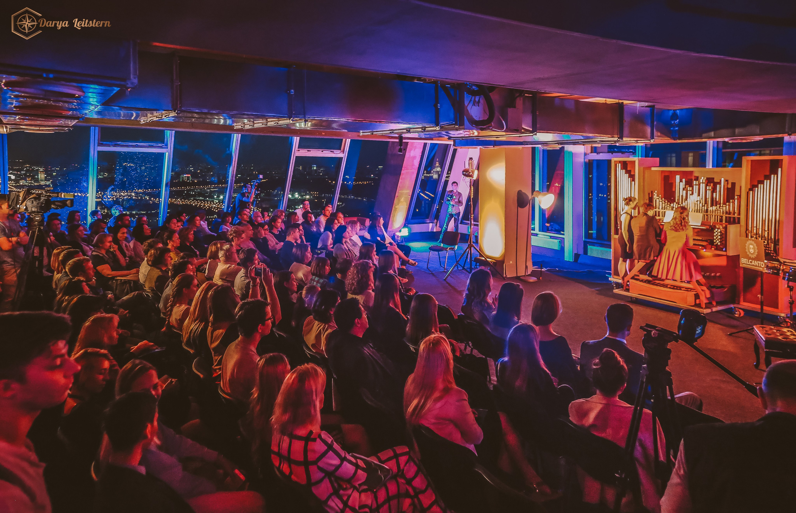 Театрально-концертный репортаж. Дарья Письменюк / Darya Leitstern — фотограф, музыкант, журналист, путешественник