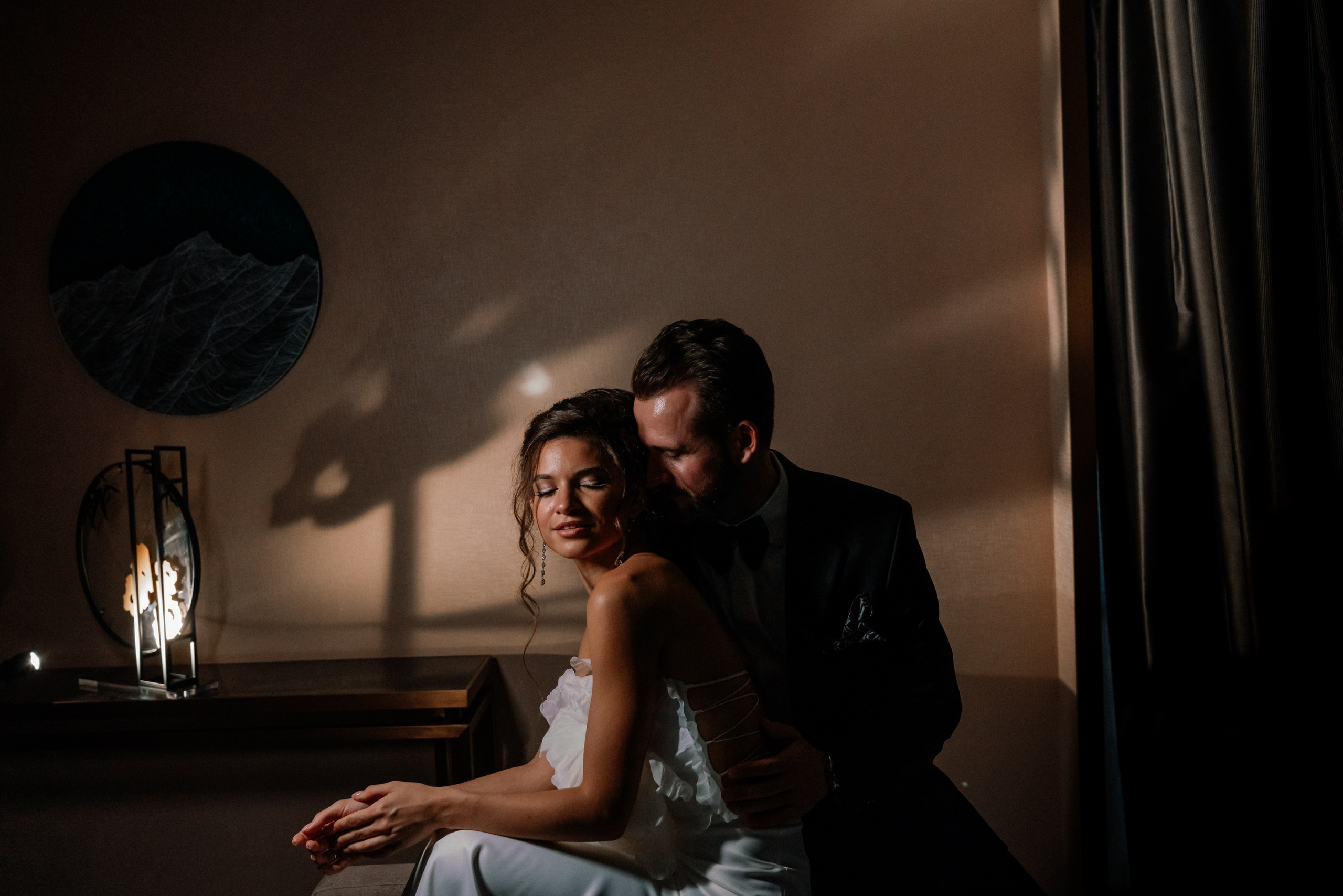 Свадебная фотосессия в отеле. Семейный фотограф Одинцово Москва Наталия Черенкова