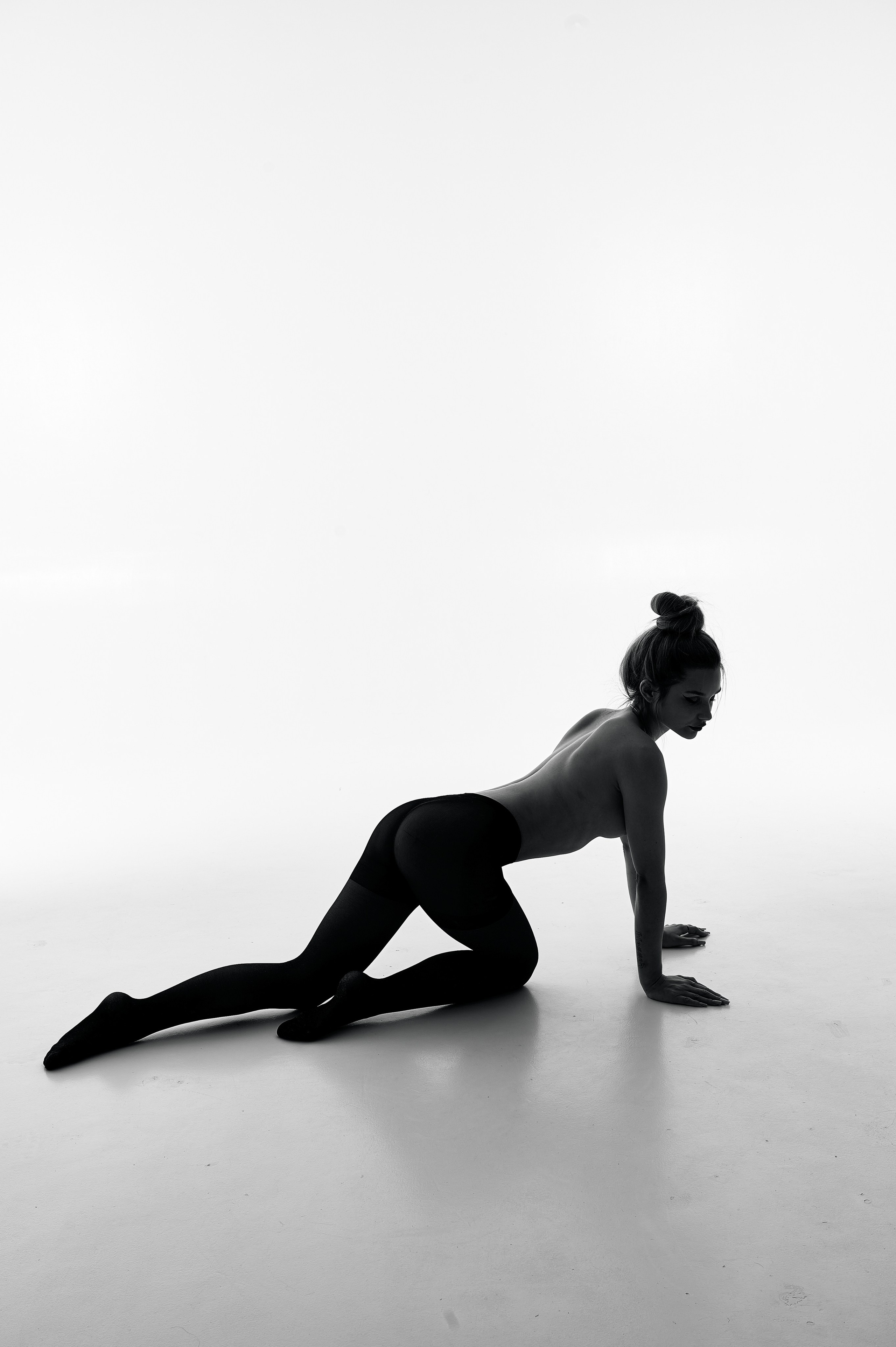 Будуарная фотосъёмка в Екатеринбурге – женственные и элегантные кадры. Фотосессия в стиле ню в Екатеринбурге | Профессиональный подход. Фотограф Сергей Якубицкий Екатеринбург