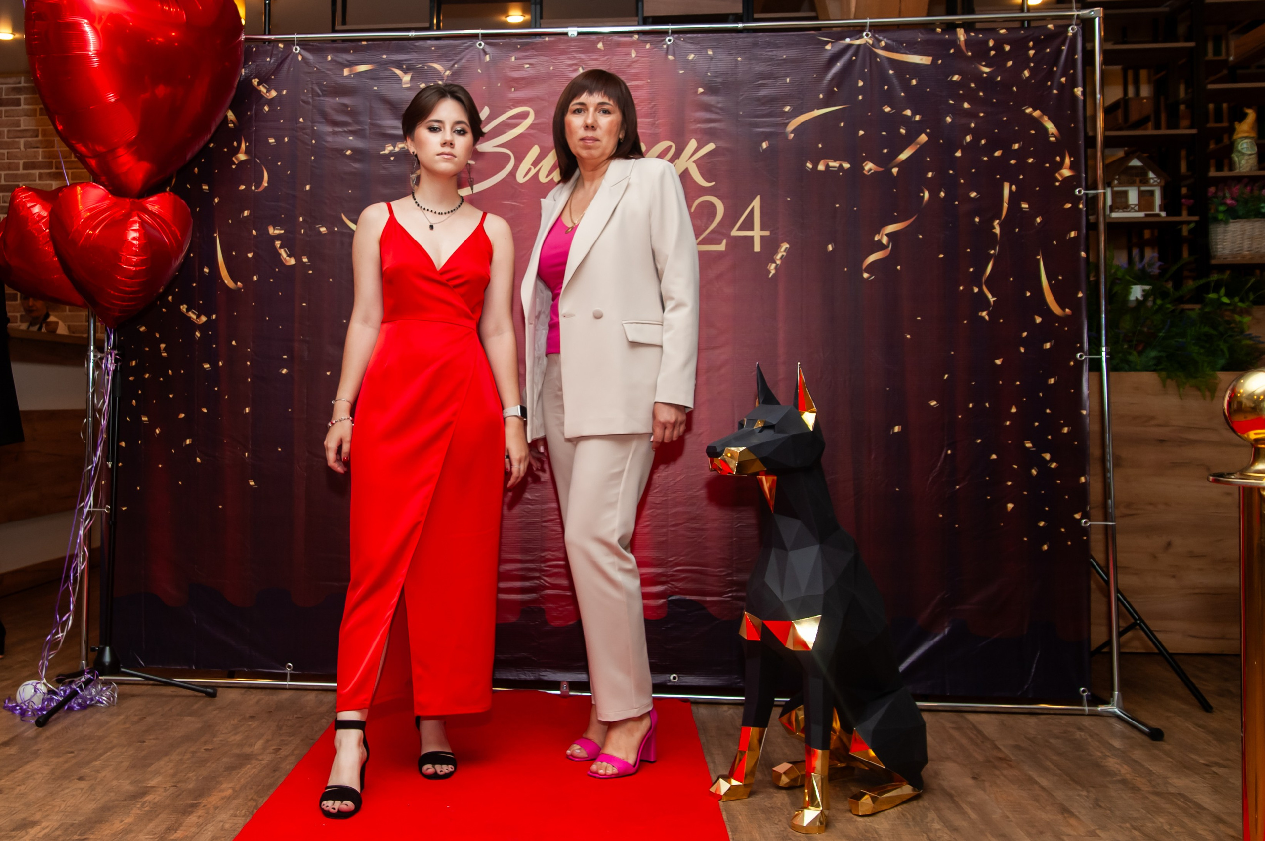 Выпускной МАОУ СОШ № 17 им. Эдуарда Есаяна. Свадебный и семейный фотограф Денис Лукьянов в Краснодаре, Краснодарском крае и Республике Крым