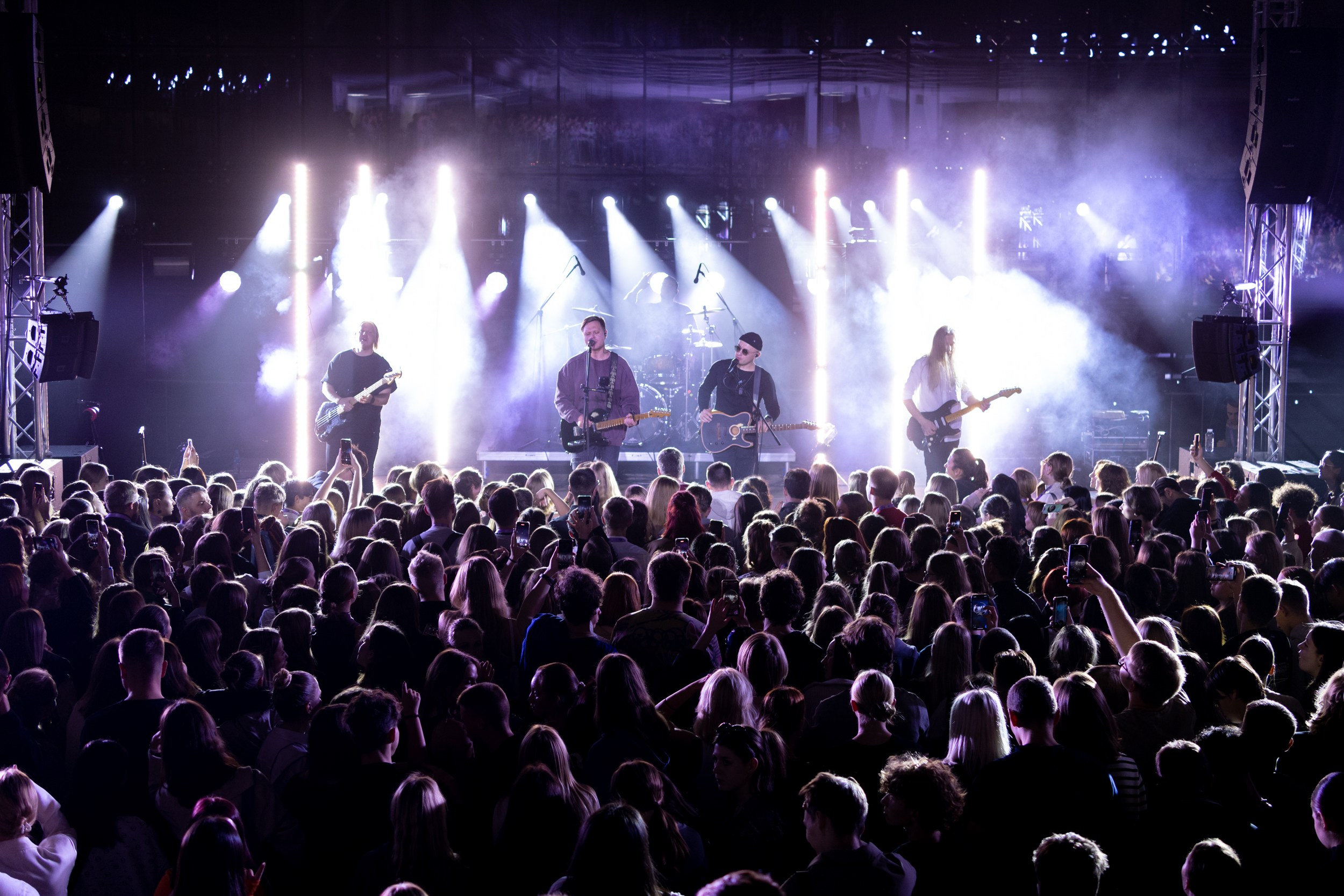 Концерт группы Комната культуры в ДВФУ. Олег Катакинов| Репортажный фотограф в городе у моря (Владивосток)