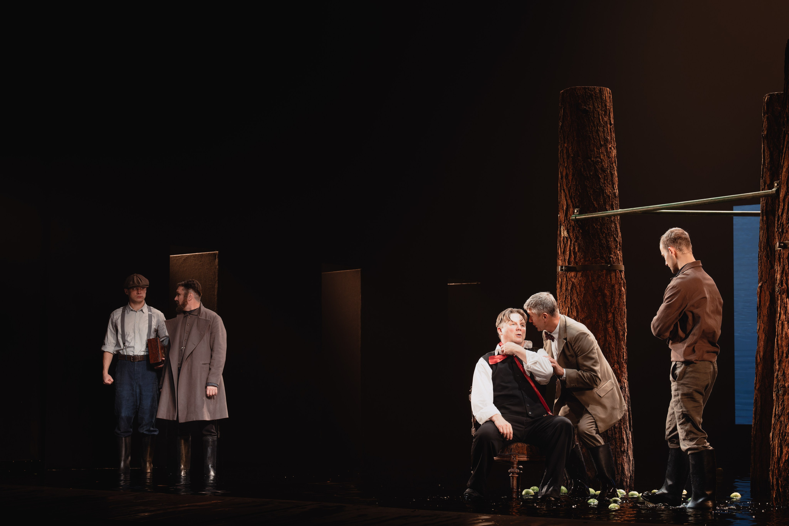 Театр Маяковского: Лес. Сайт фотографа Сергея Абрамова