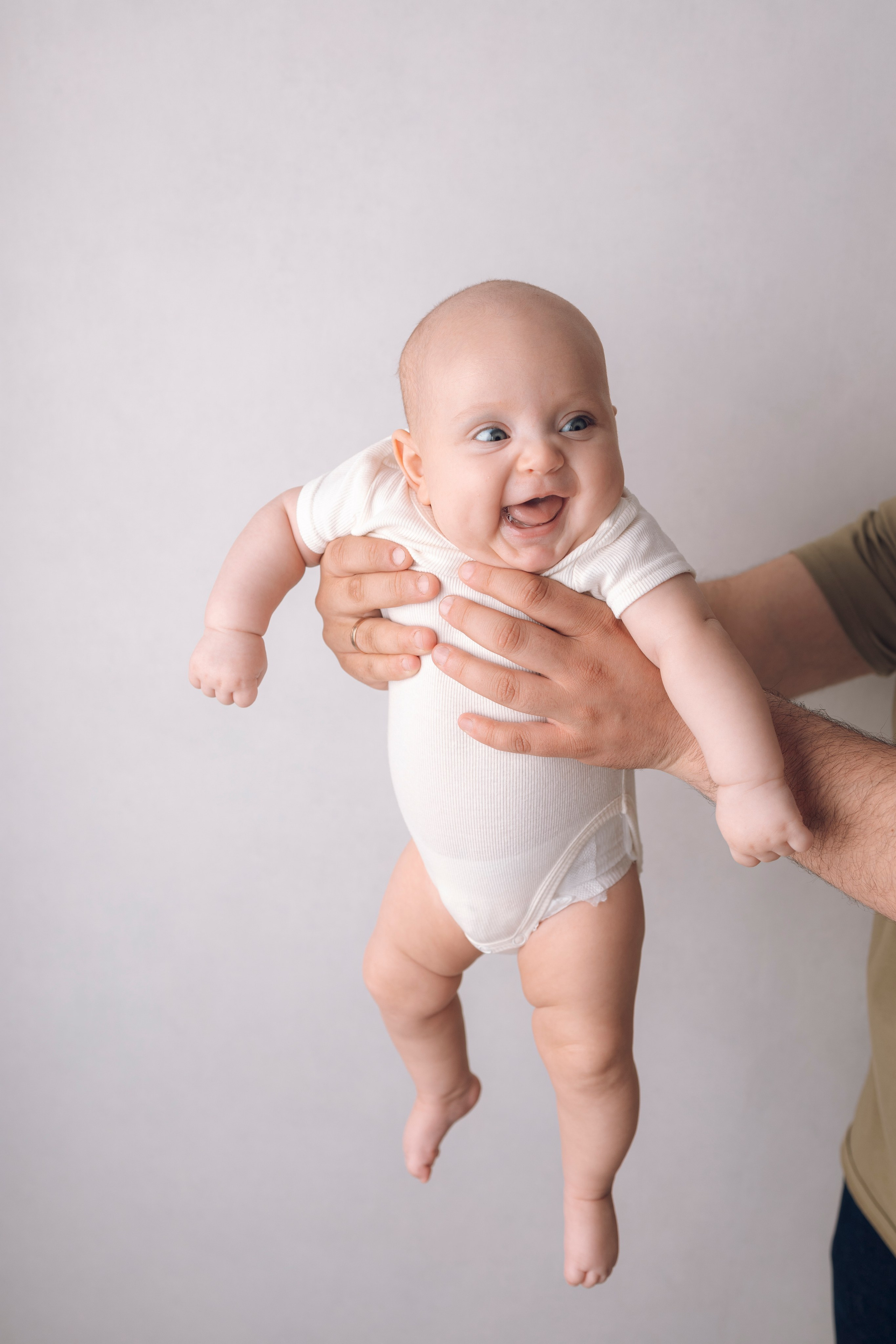 В натуральном стиле. Смиричевская Екатерина — фотограф новорожденных