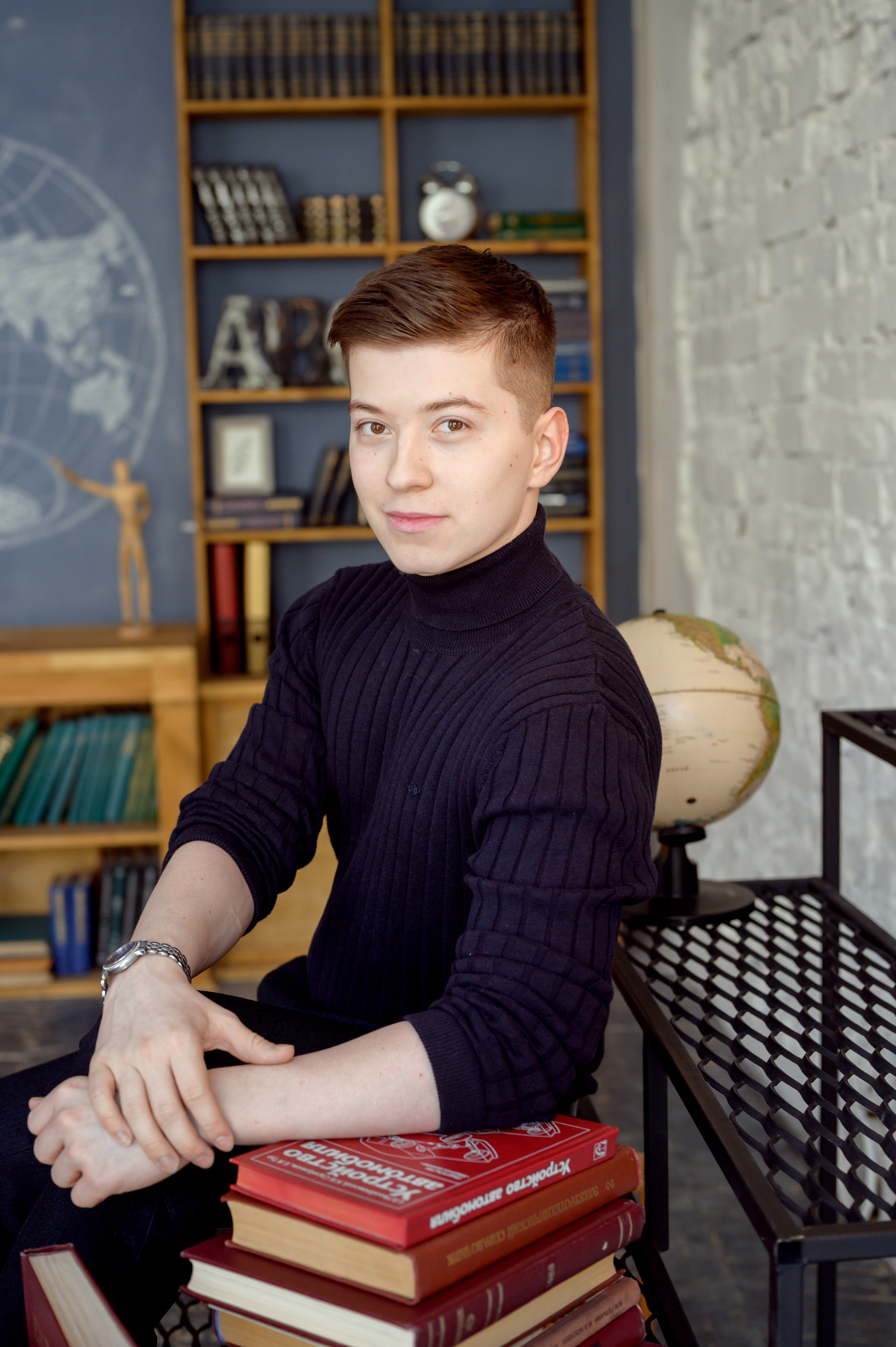 11 класс. студия. Фотограф новорожденных, семейный детский в Тюмени Татьяна Морозова