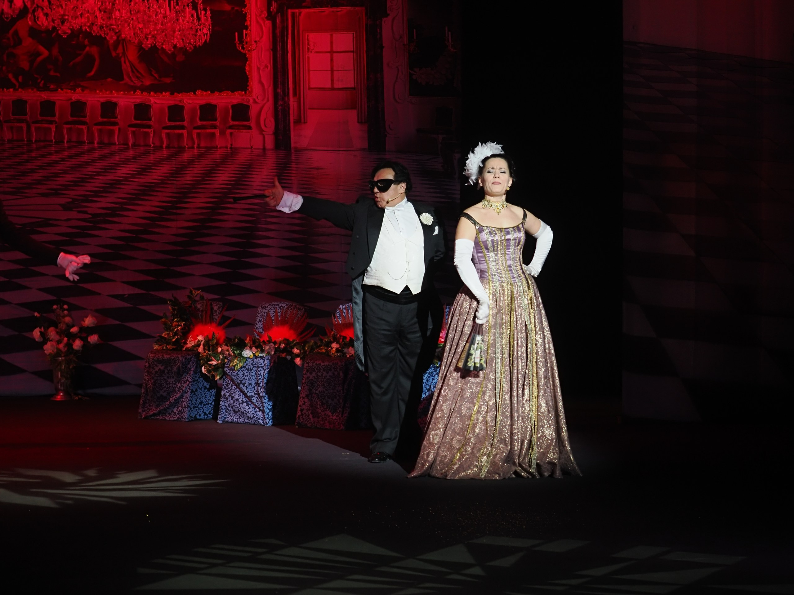 «БУФФ-ПАРАДИЗ» Летучая мышь (в Нск). Портретный и спортивный фотограф в Новосибирске и Твери Кононов Алексей